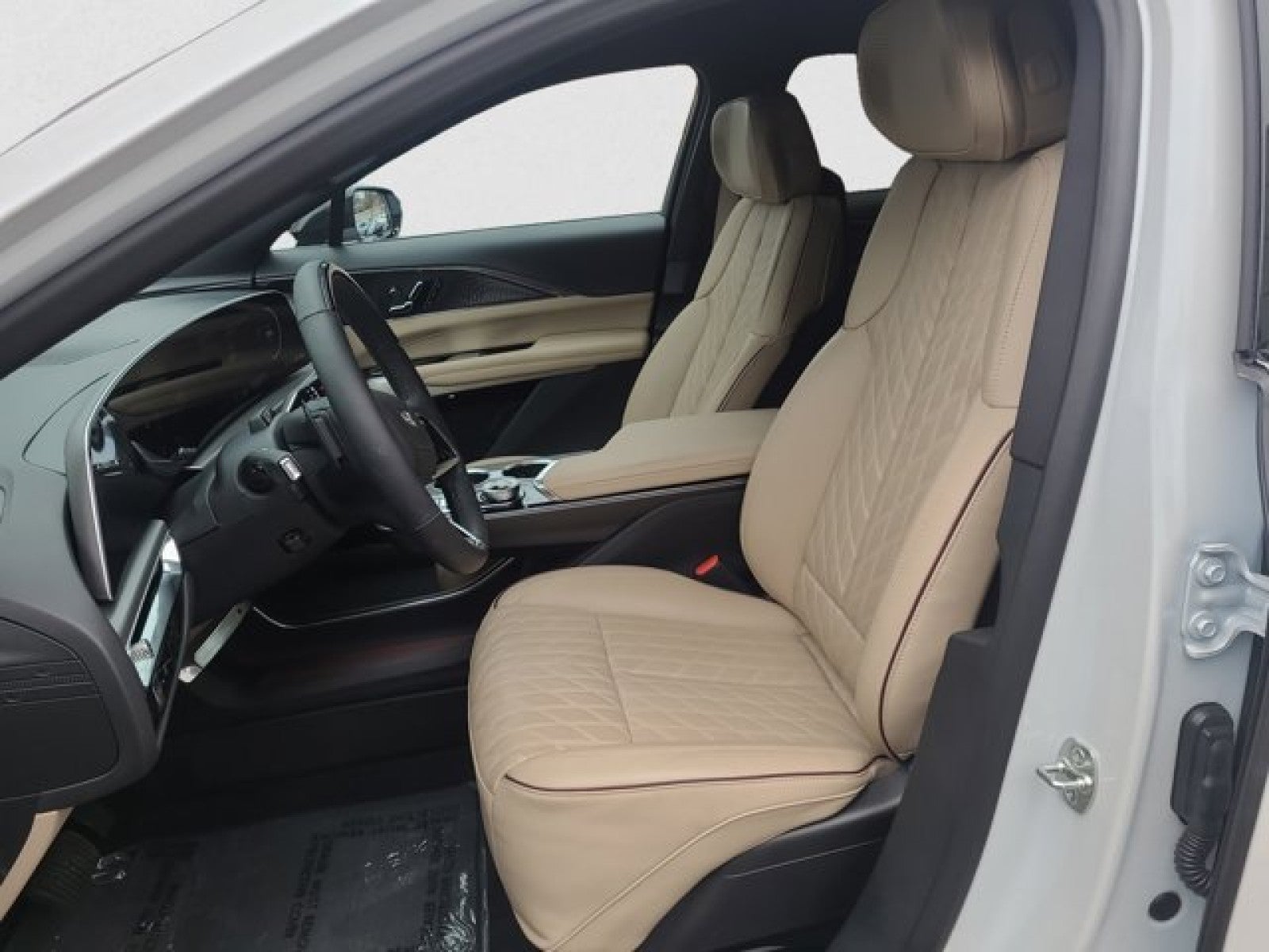 2024 Cadillac LYRIQ Sport 3 AWD, Nappa leather, $81k MSRP