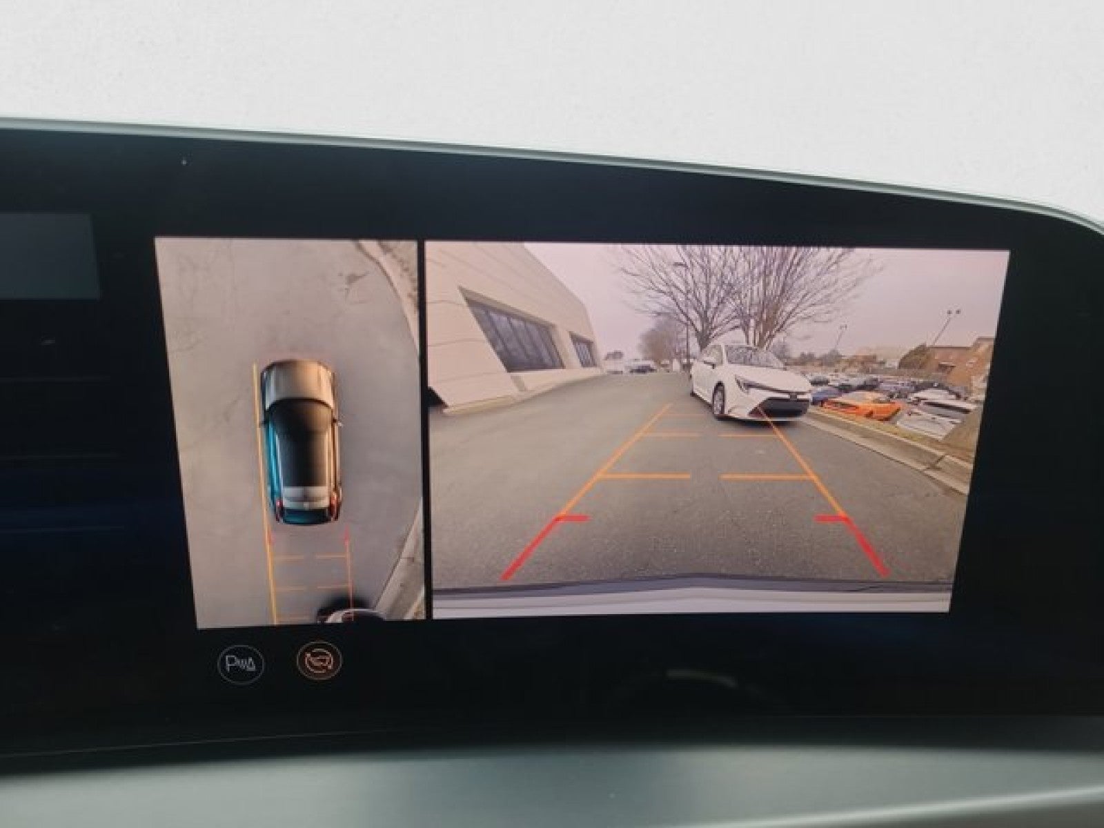 2024 Cadillac LYRIQ Sport 3 AWD, Nappa leather, $81k MSRP