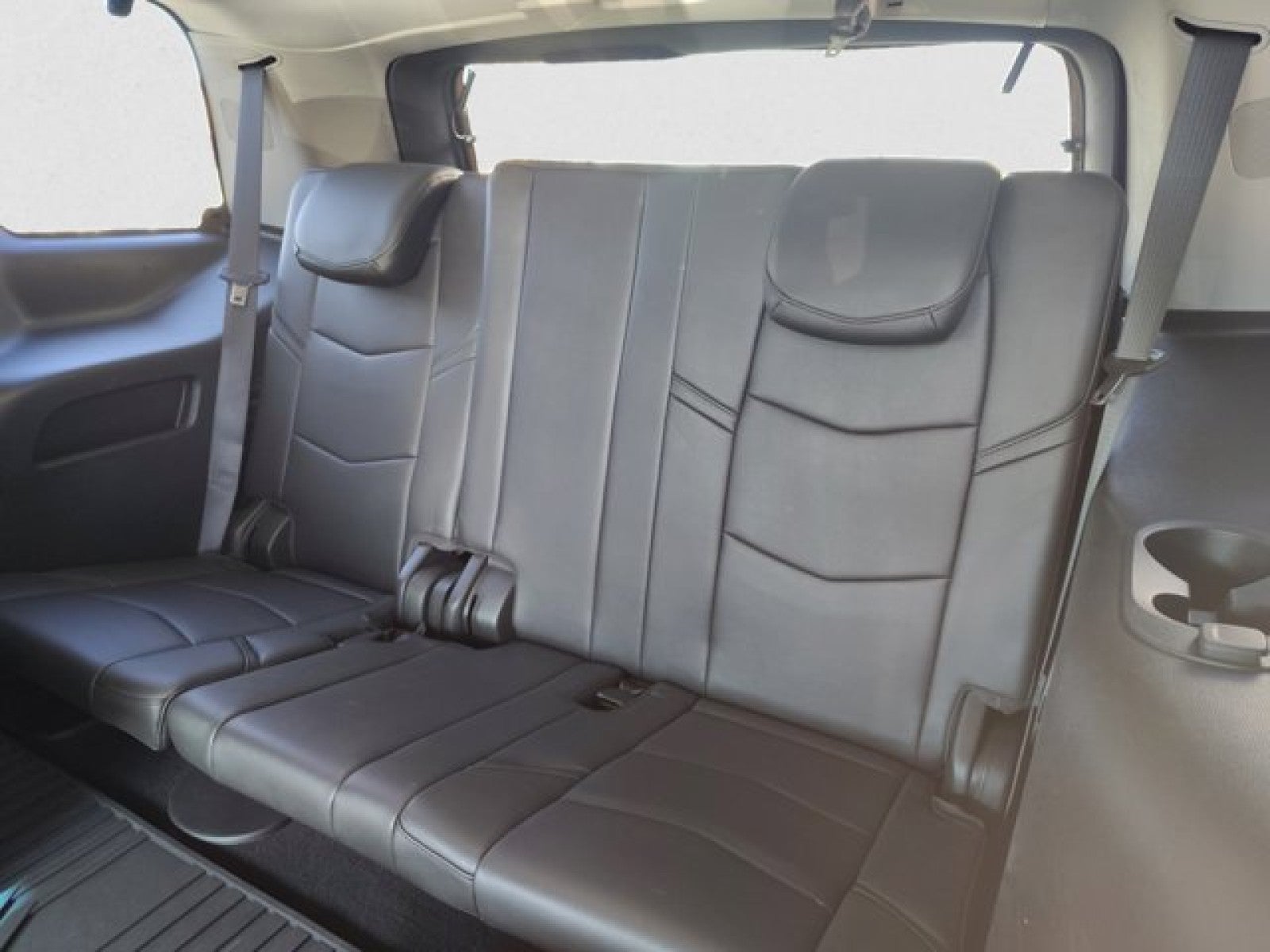 2019 Cadillac Escalade Luxury AWD