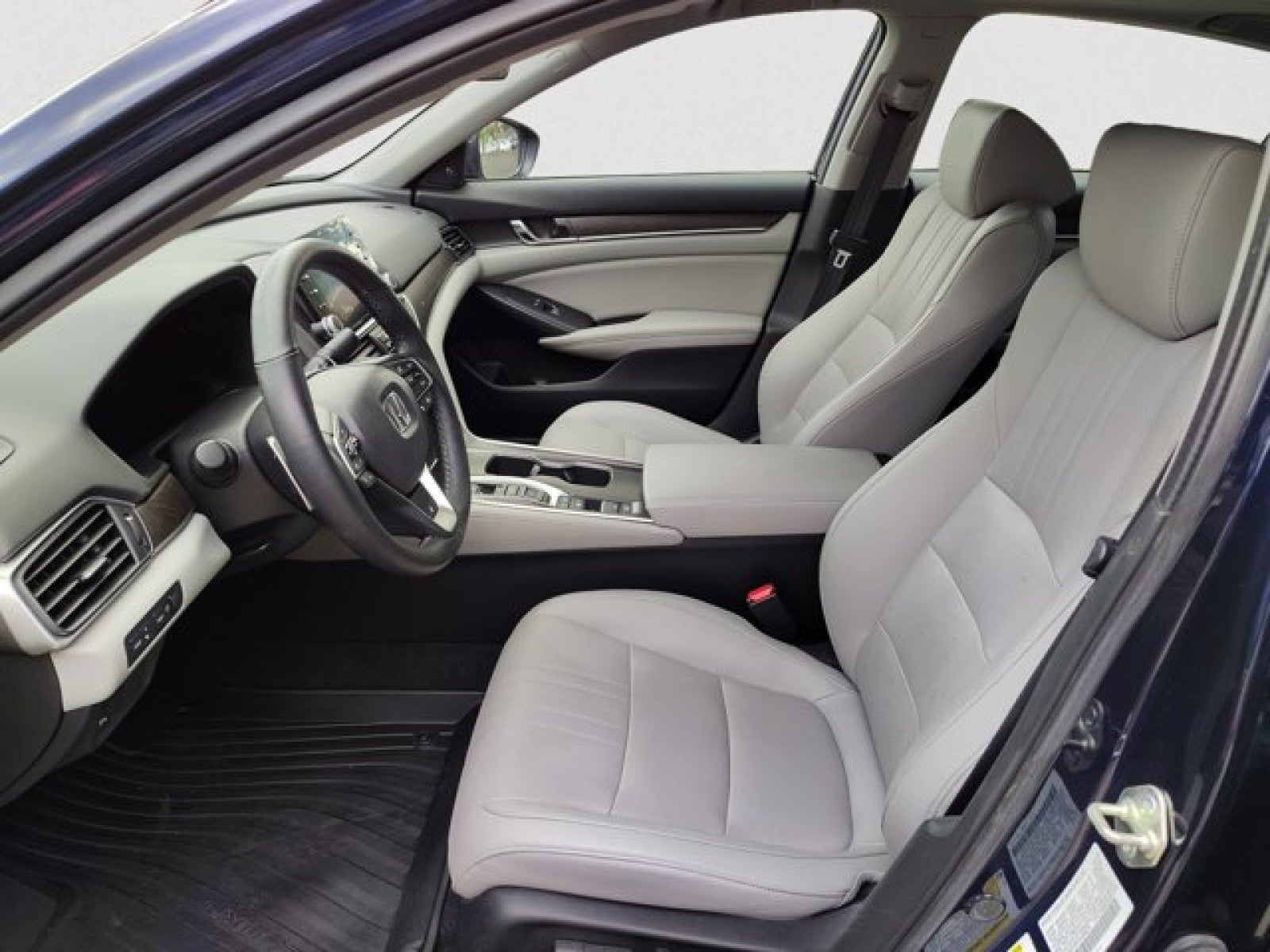 2019 Honda Accord Hybrid Touring