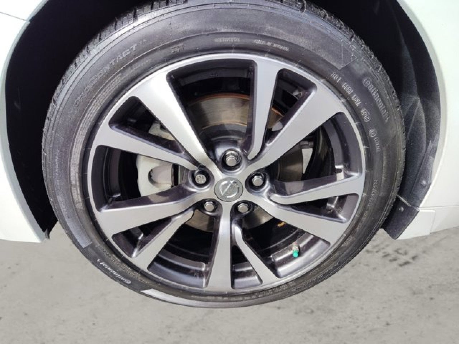 2017 Nissan Maxima Platinum