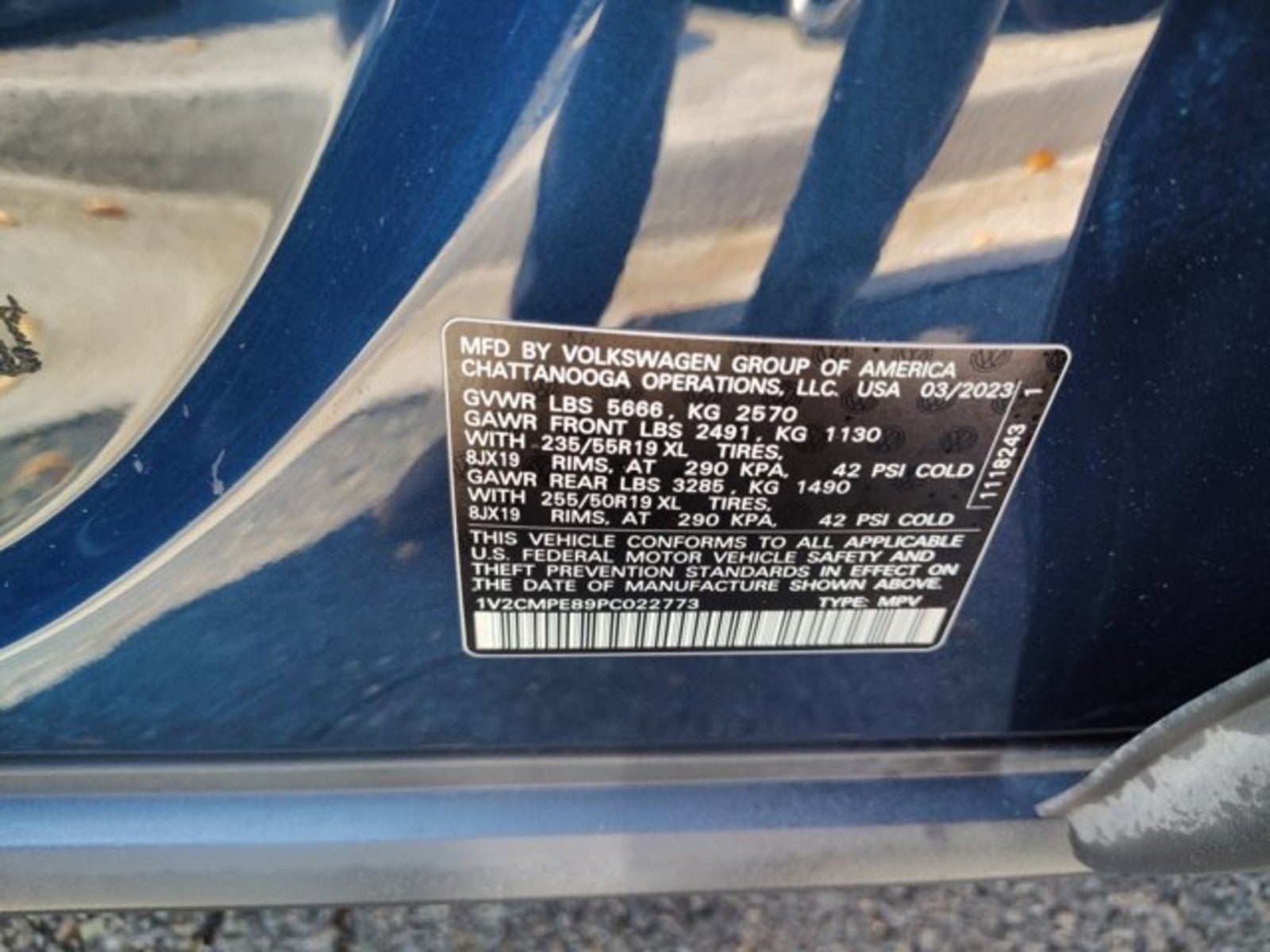 2023 Volkswagen ID.4 Pro