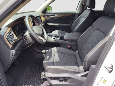 2025 Volkswagen Atlas 2.0T SE