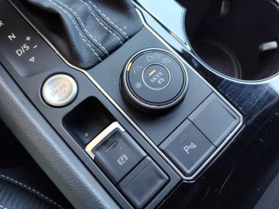 2023 Volkswagen Atlas Cross Sport 3.6L V6 SE w/Technology 4Motion