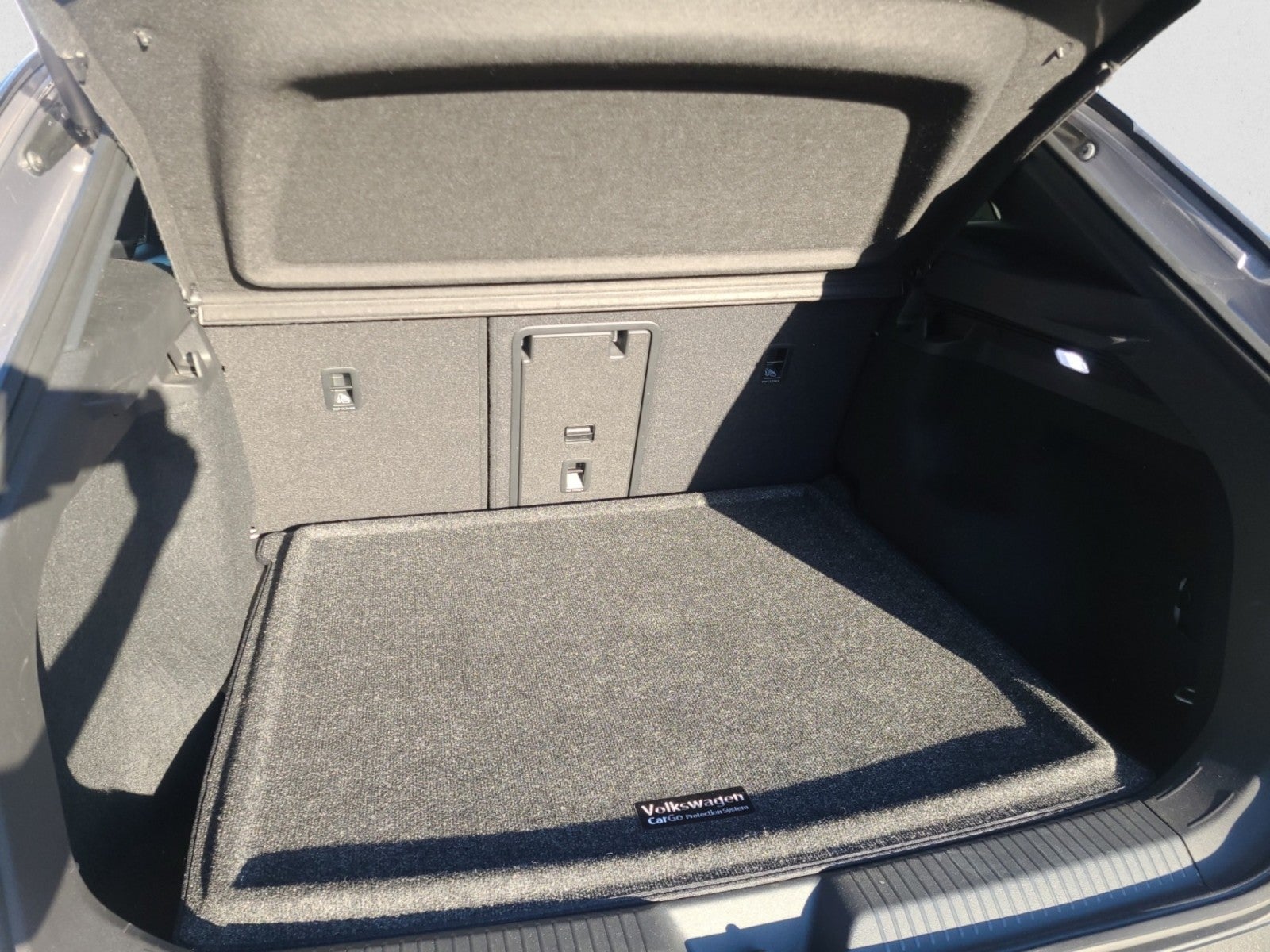 2023 Volkswagen ID.4 Pro S | $51k msrp