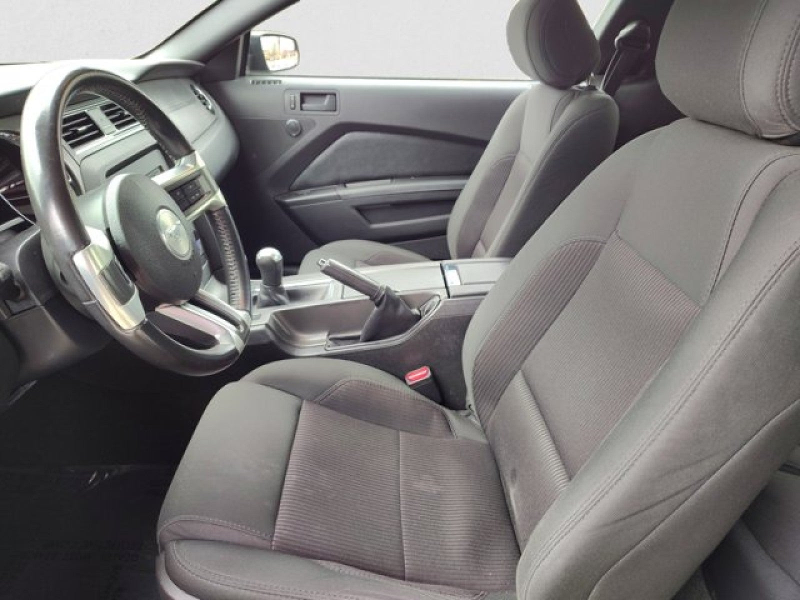 2014 Ford Mustang GT, Track Package