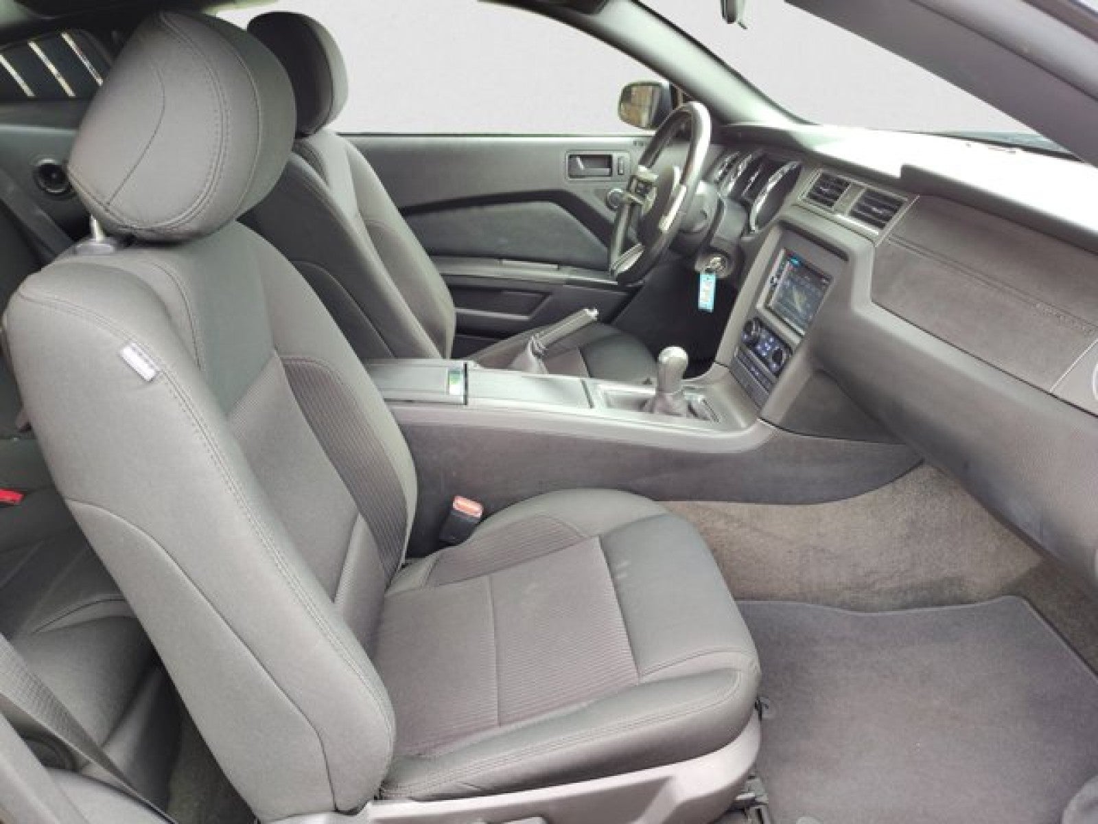 2014 Ford Mustang GT, Track Package