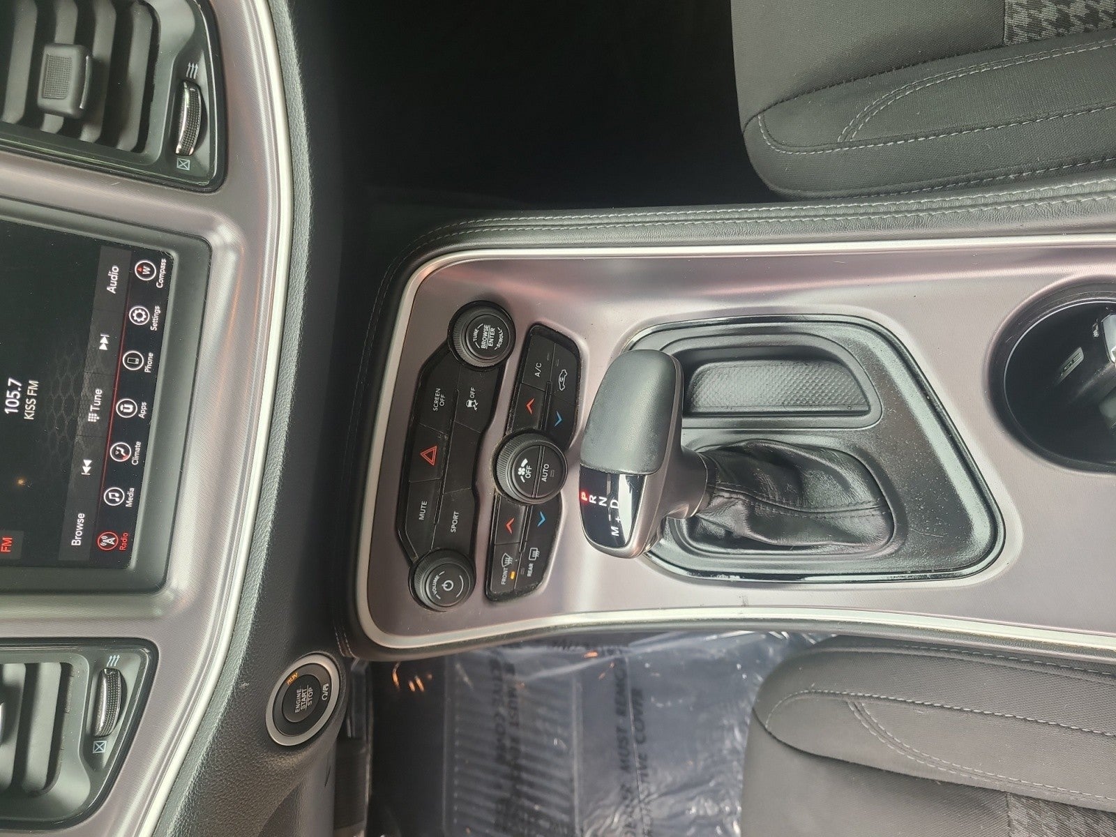 2019 Dodge Challenger SXT