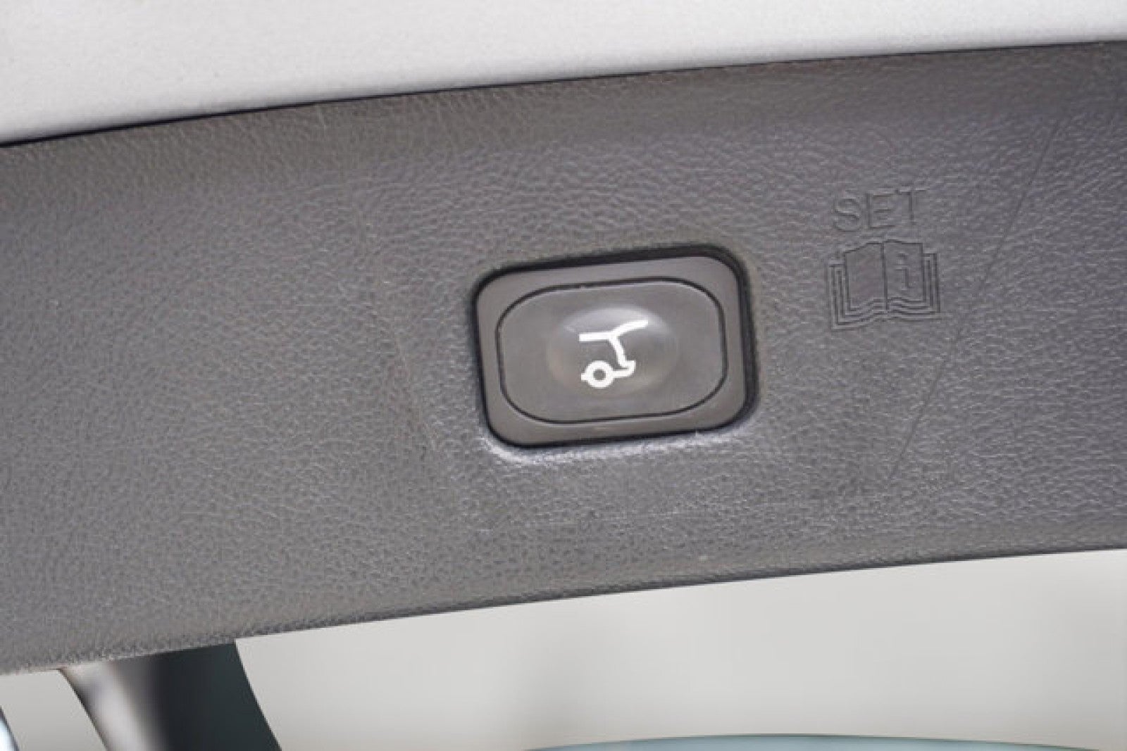 2022 Ford Edge Titanium | Elite Package, Pano, adaptive cruise