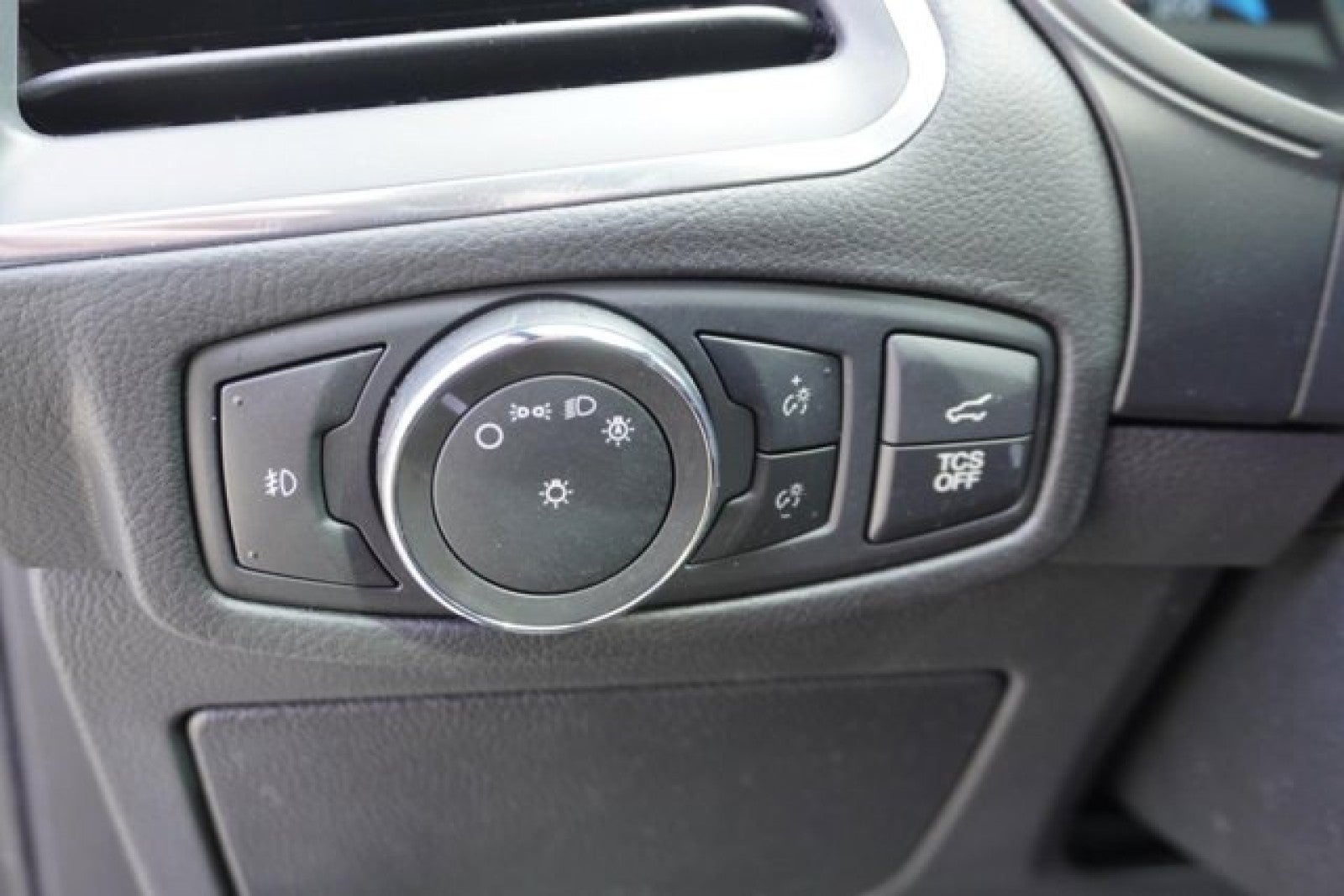 2022 Ford Edge Titanium | Elite Package, Pano, adaptive cruise