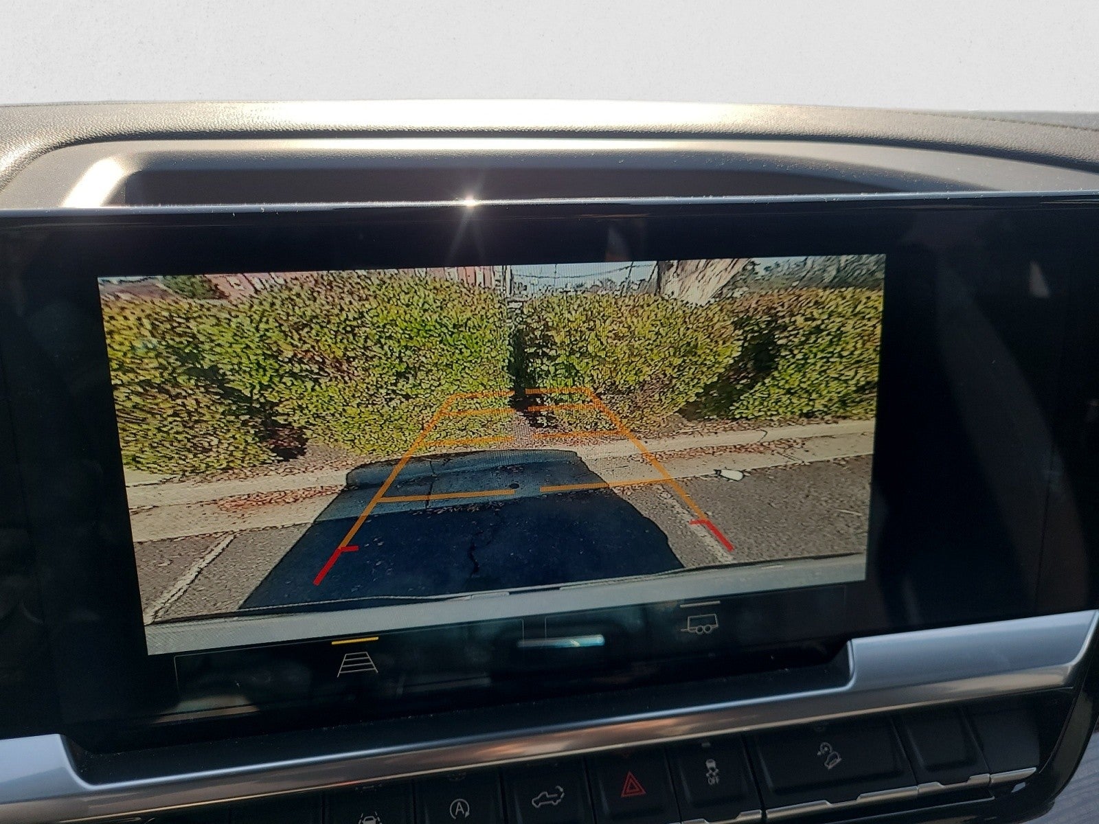 2022 Chevrolet Silverado 1500 4WD Crew Cab RST | Z71, 20 Black Wheels