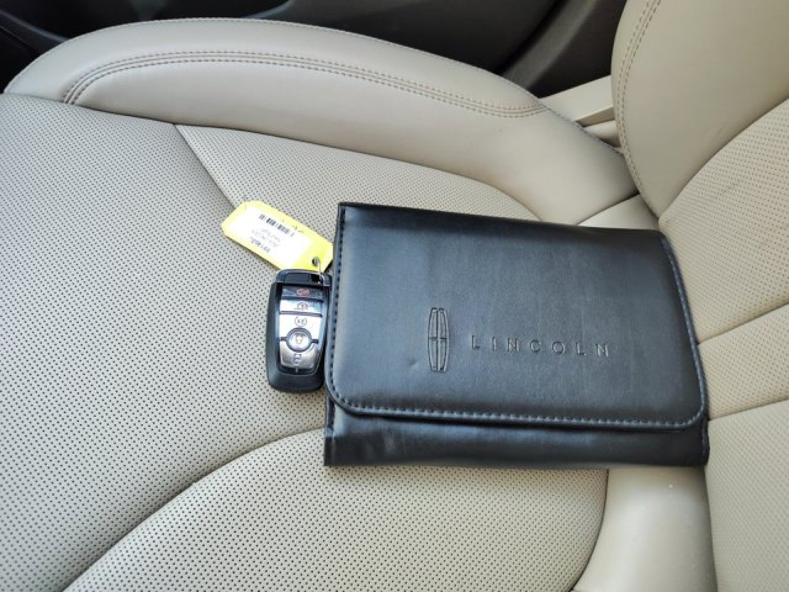 2023 Lincoln Nautilus Reserve AWD