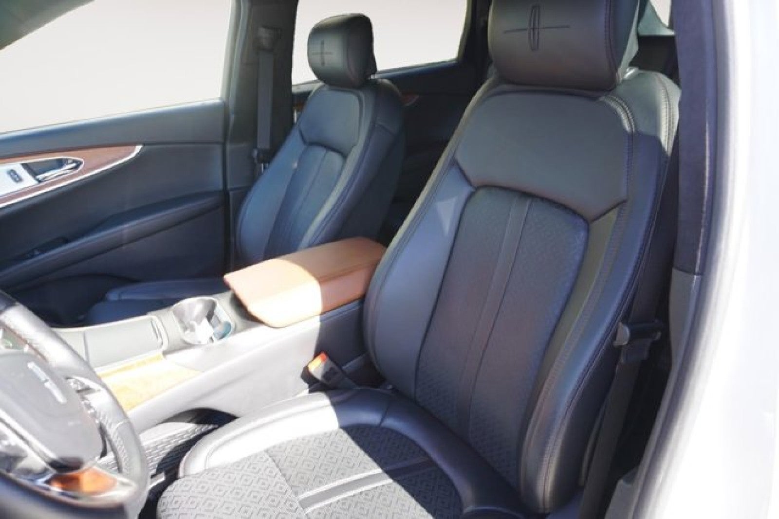 2019 Lincoln Nautilus Black Label AWD | $67K MSRP