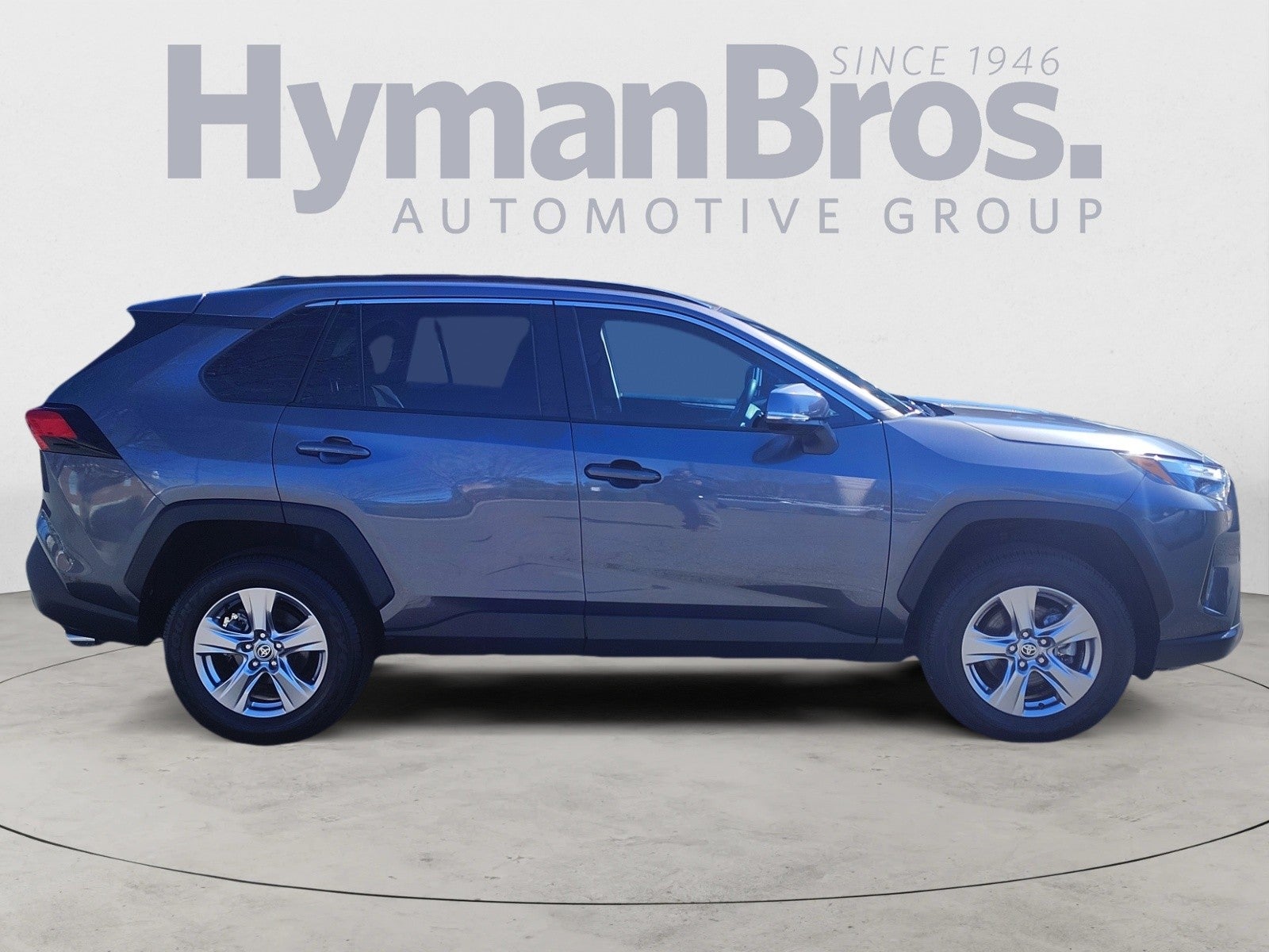 2023 Toyota RAV4 XLE | Moonroof