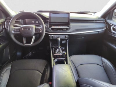 2023 Jeep Compass High Altitude 4x4 | Driver Assist, Elite interior