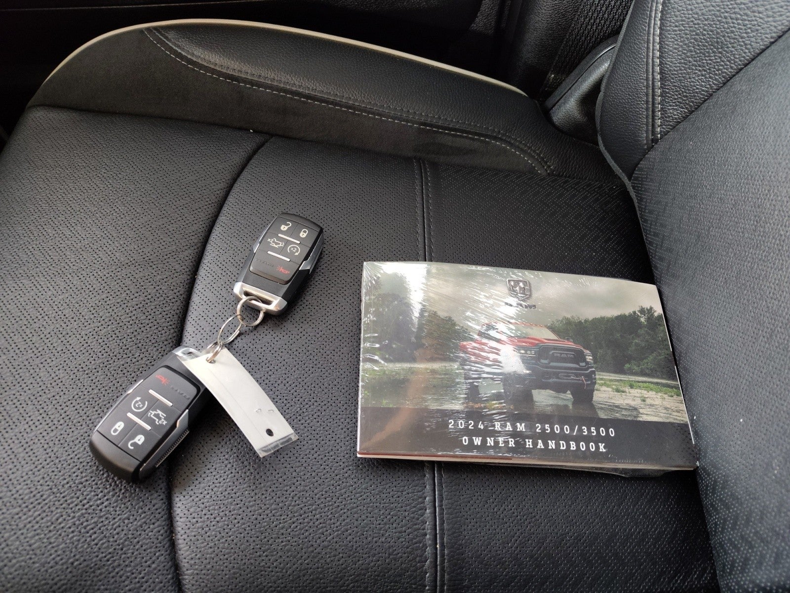 2024 RAM 2500 Laramie 4x4 Crew Cab | Diesel