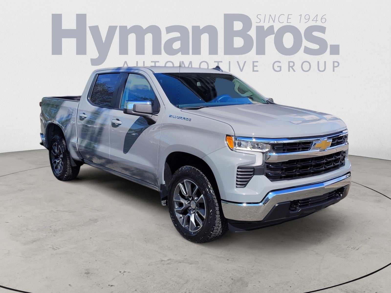 2024 Chevrolet Silverado 1500 LT 4WD Crew Cab LT | 20 Wheels