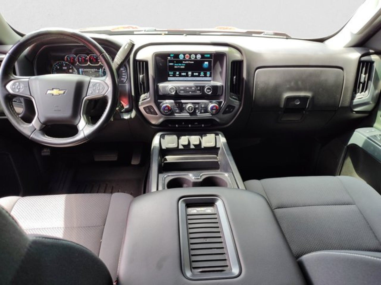 2018 Chevrolet Silverado 1500 4x4 Crew Cab LT
