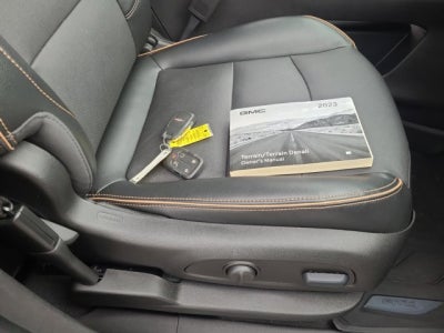 2023 GMC Terrain AT4 AWD | Adaptive cruise, tech package