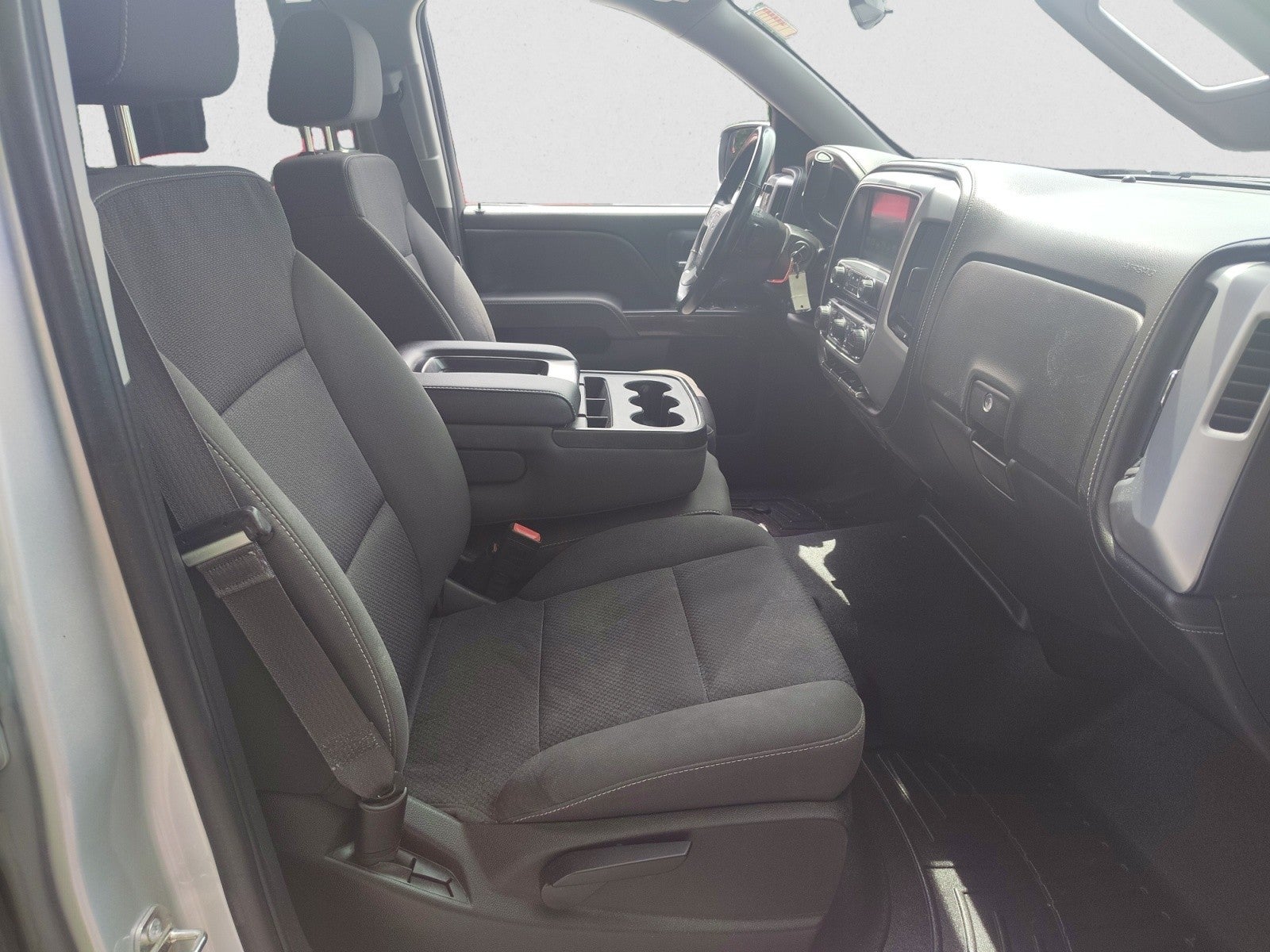 2016 GMC Sierra 1500 4WD Crew Cab SLE