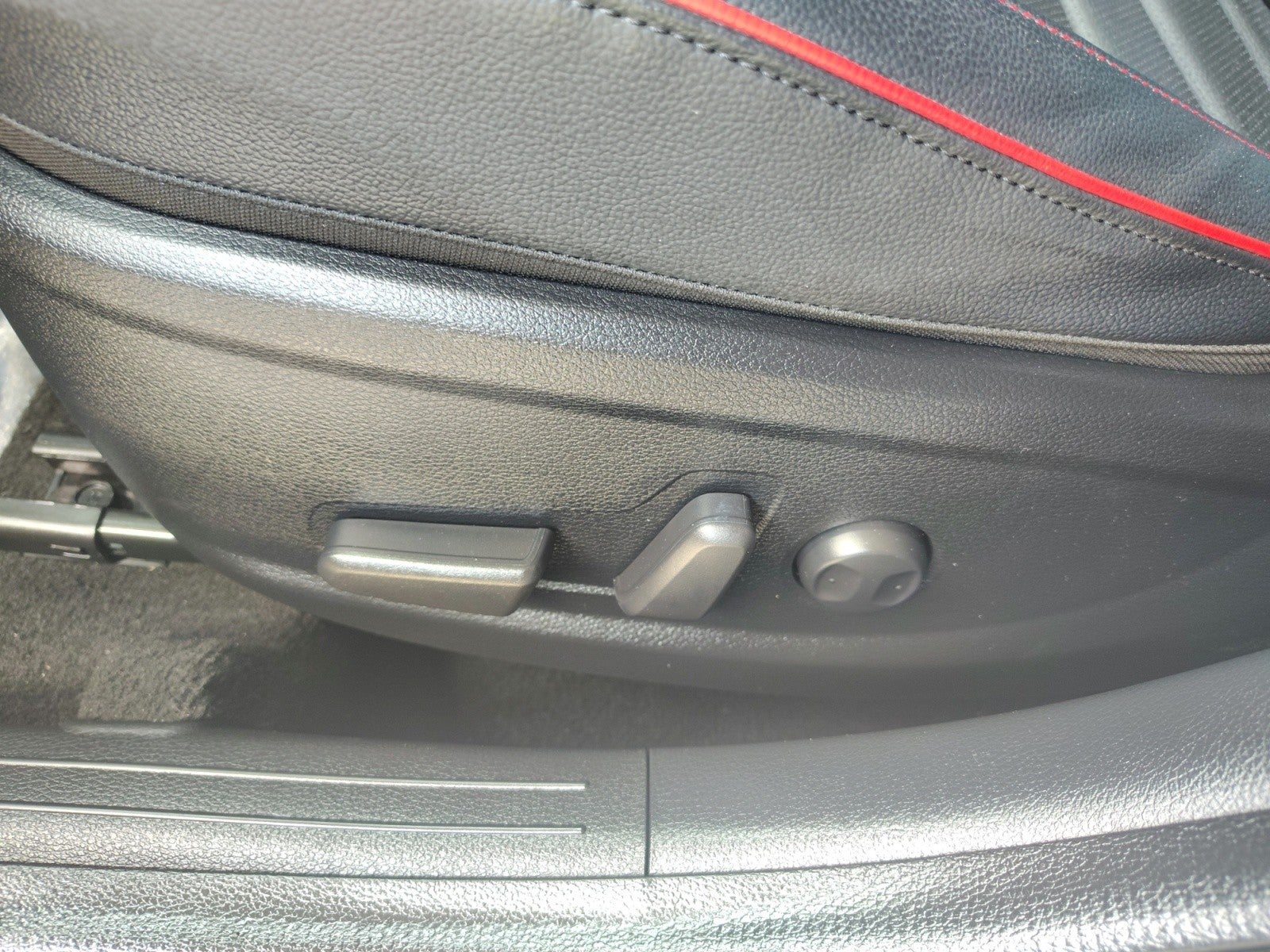 2023 Kia Forte GT | GT2 Package, Sunroof