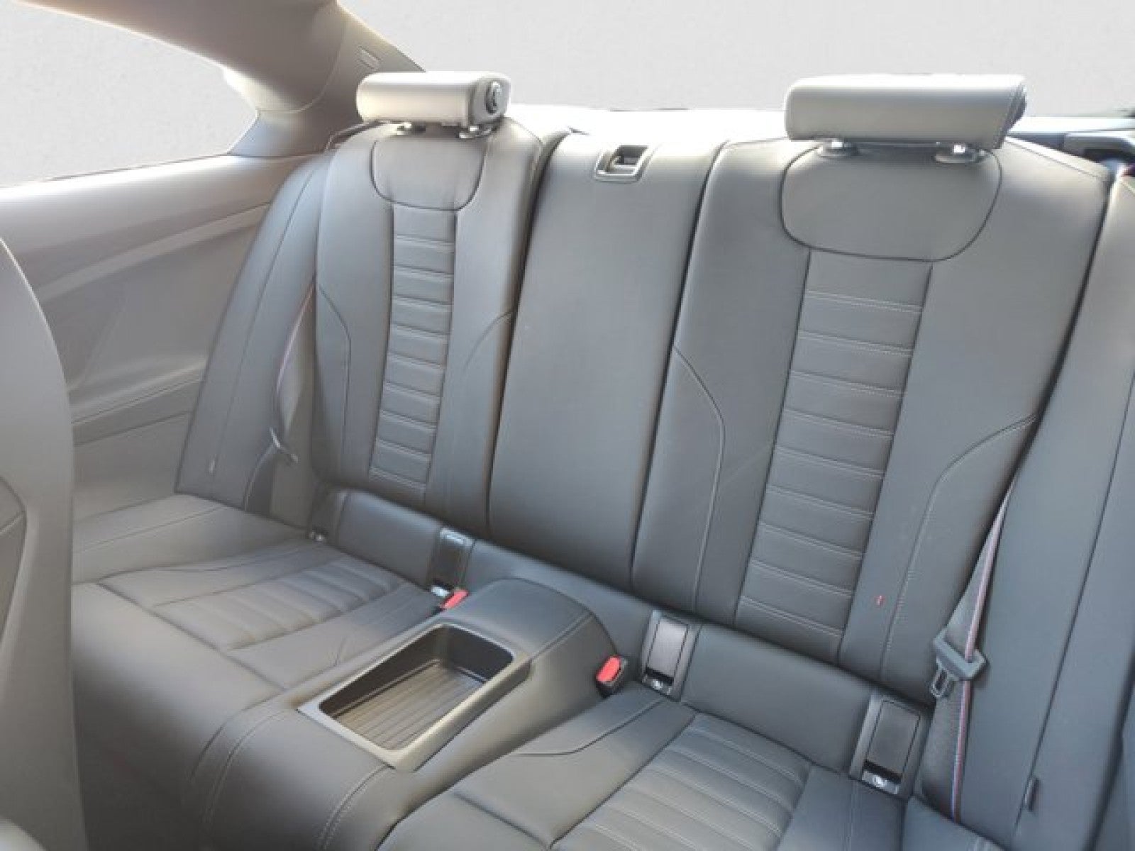 2024 BMW M2 Carbon Roof, Live Cockpit Pro, Manual