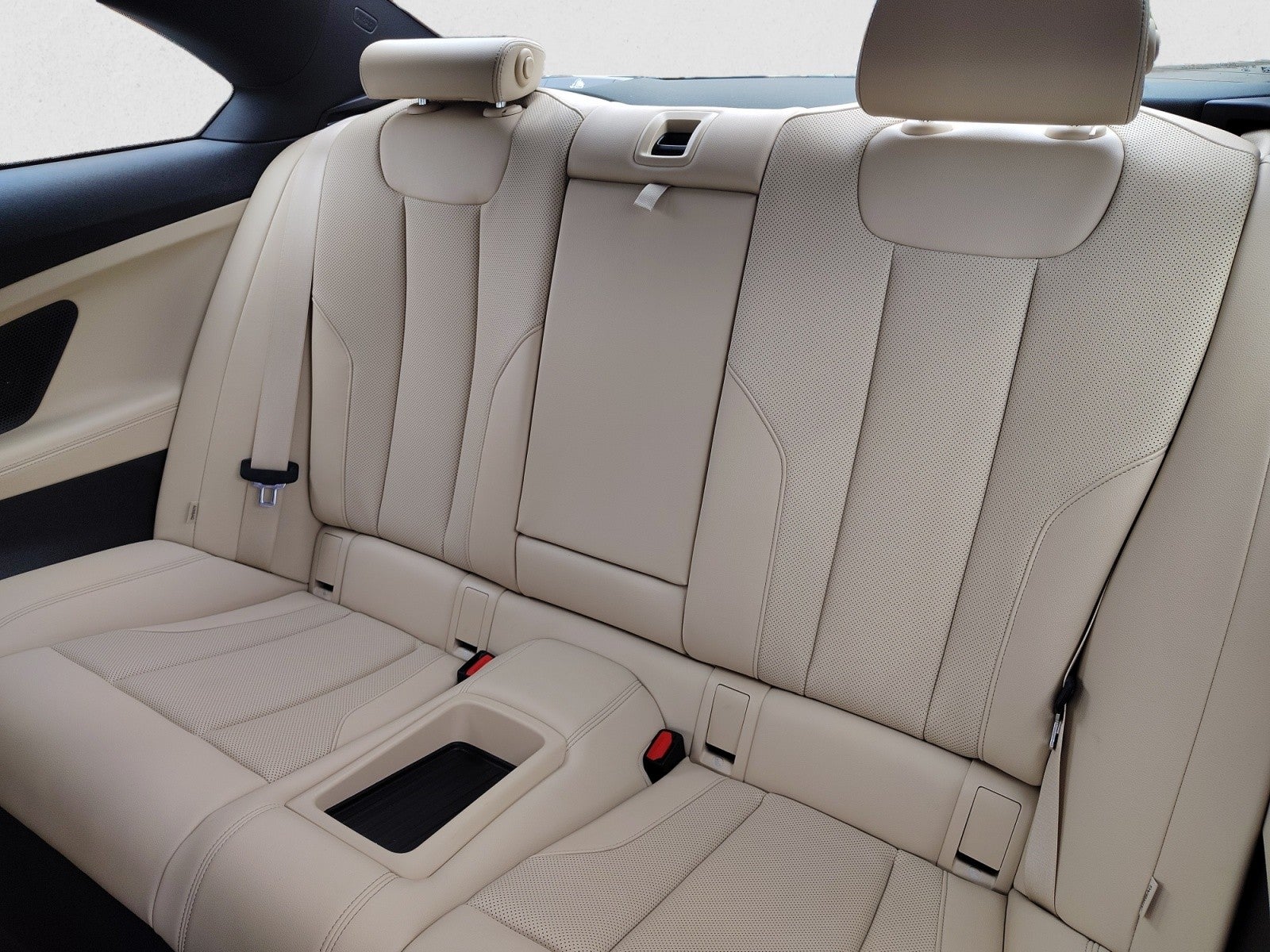 2023 BMW 2 Series 230i xDrive | Premium