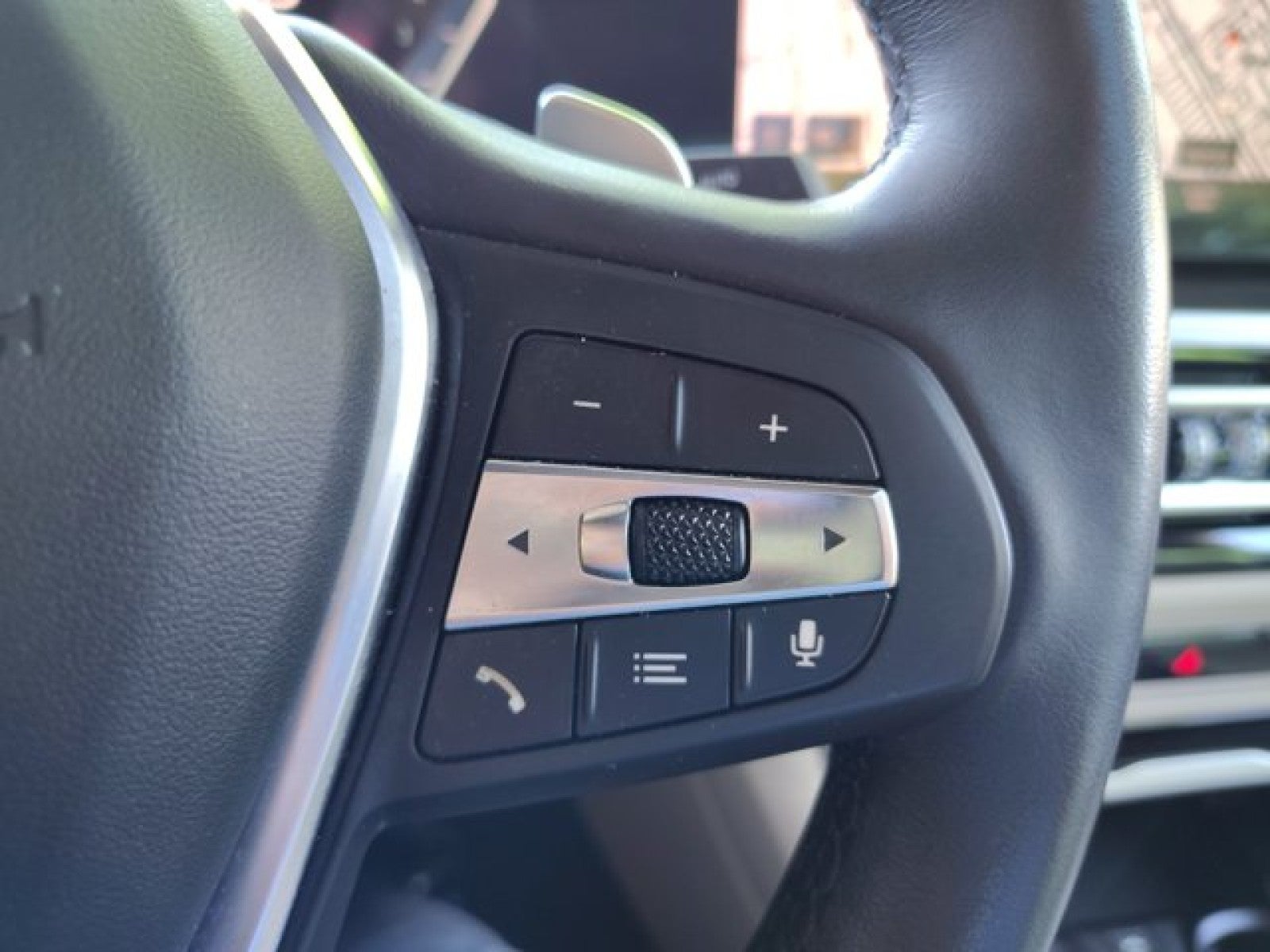 2023 BMW 3 Series 330i xDrive | Premium, Driver assist