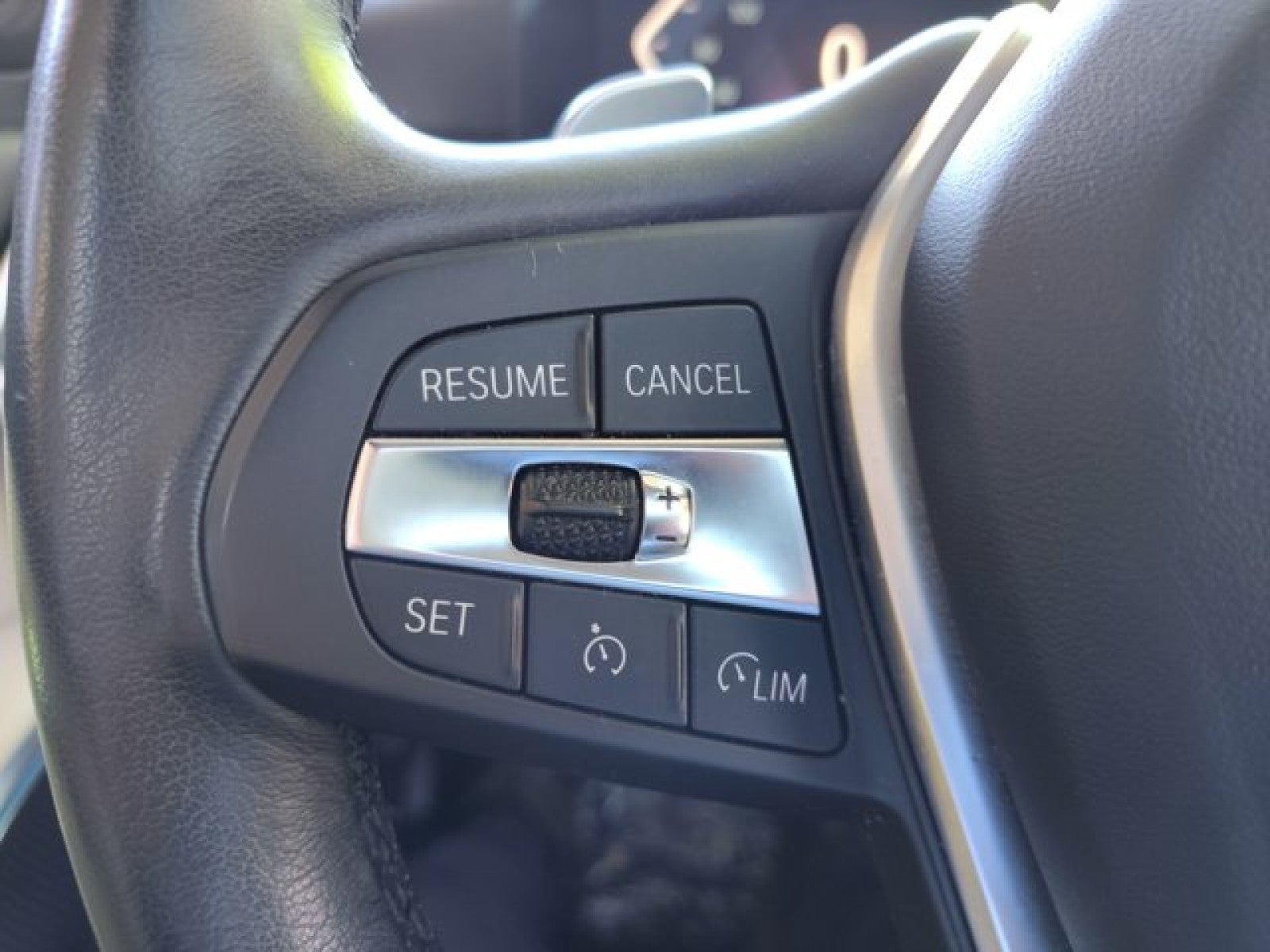 2023 BMW 3 Series 330i xDrive | Premium, Driver assist