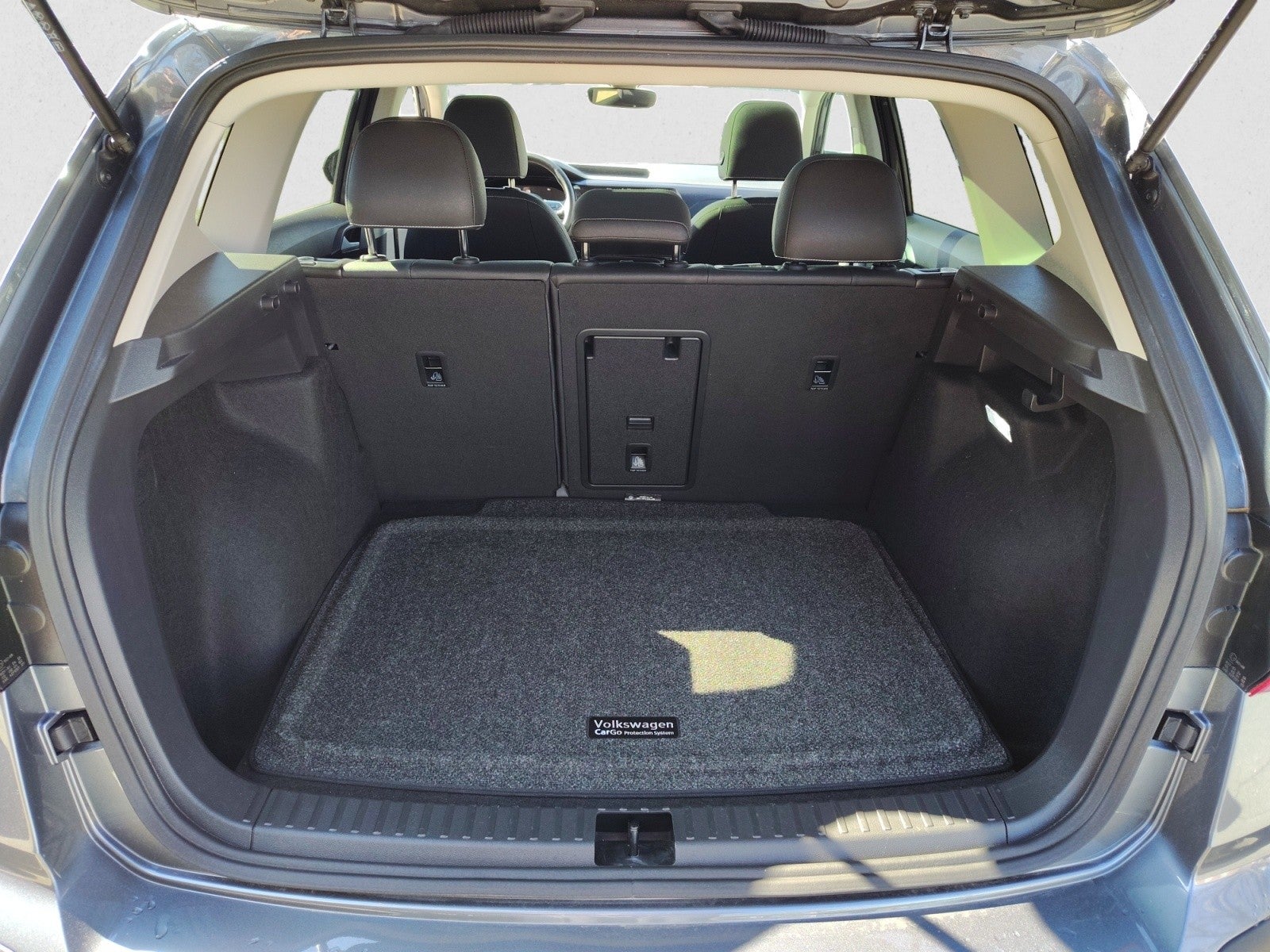 2024 Volkswagen Taos SE 4Motion | Pano Roof