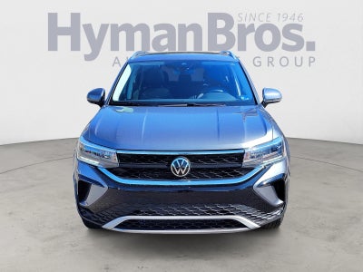 2024 Volkswagen Taos SE 4Motion | Pano Roof