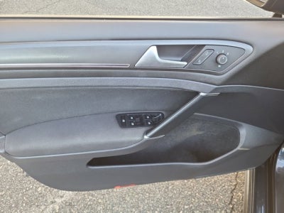 2019 Volkswagen Golf GTI S