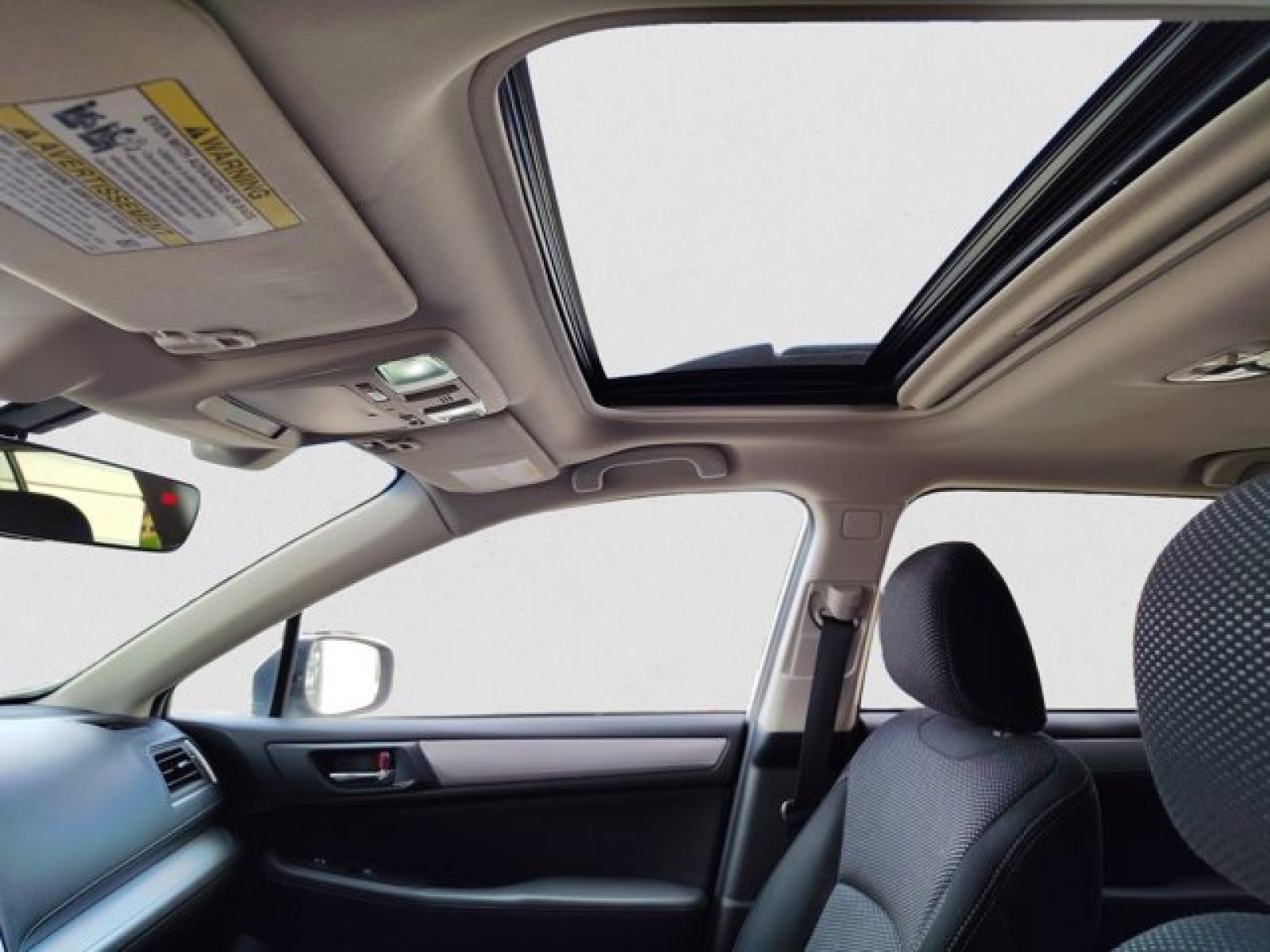 2019 Subaru Outback Premium | Moonroof, Nav