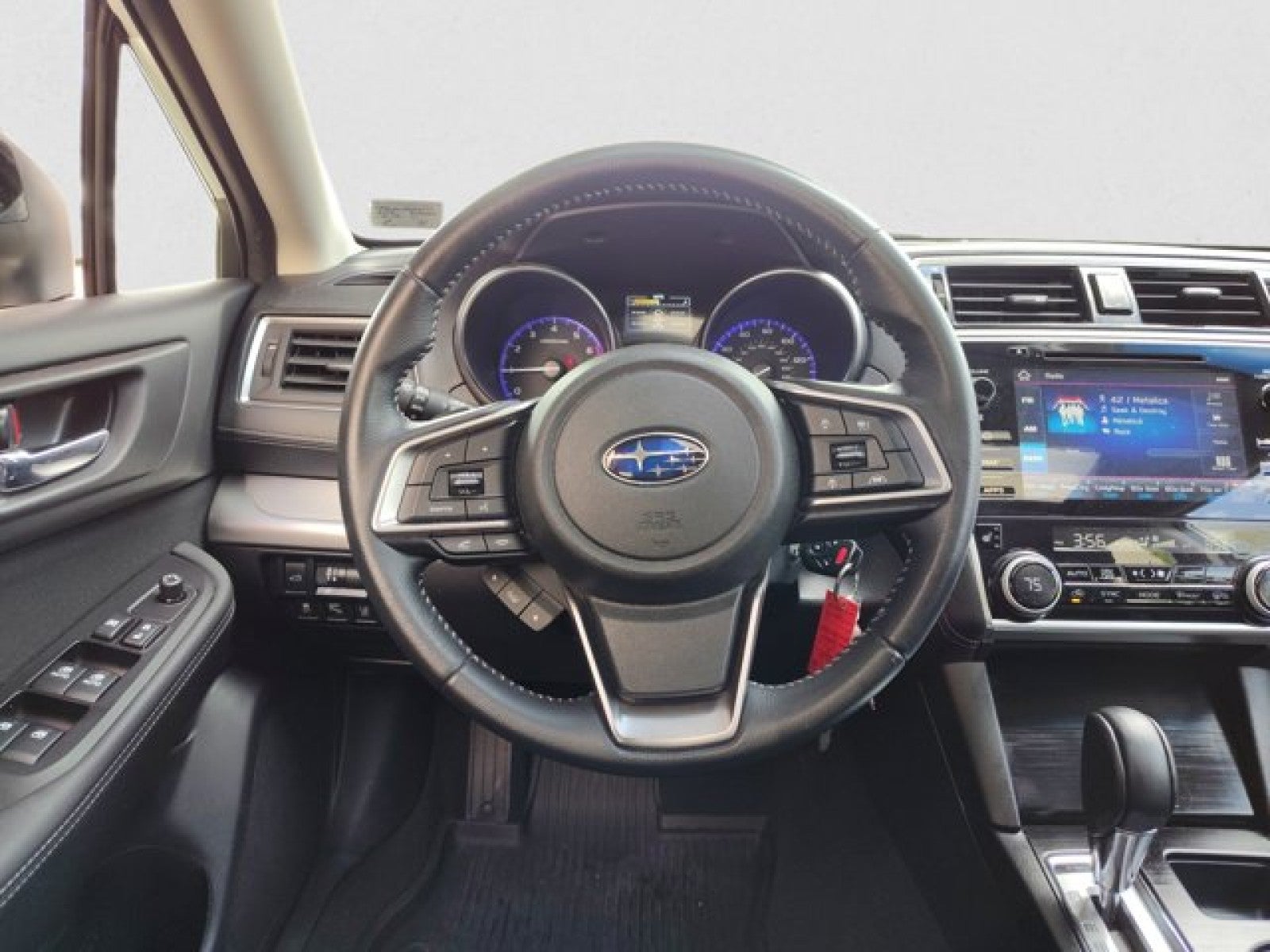 2019 Subaru Outback Premium | Moonroof, Nav