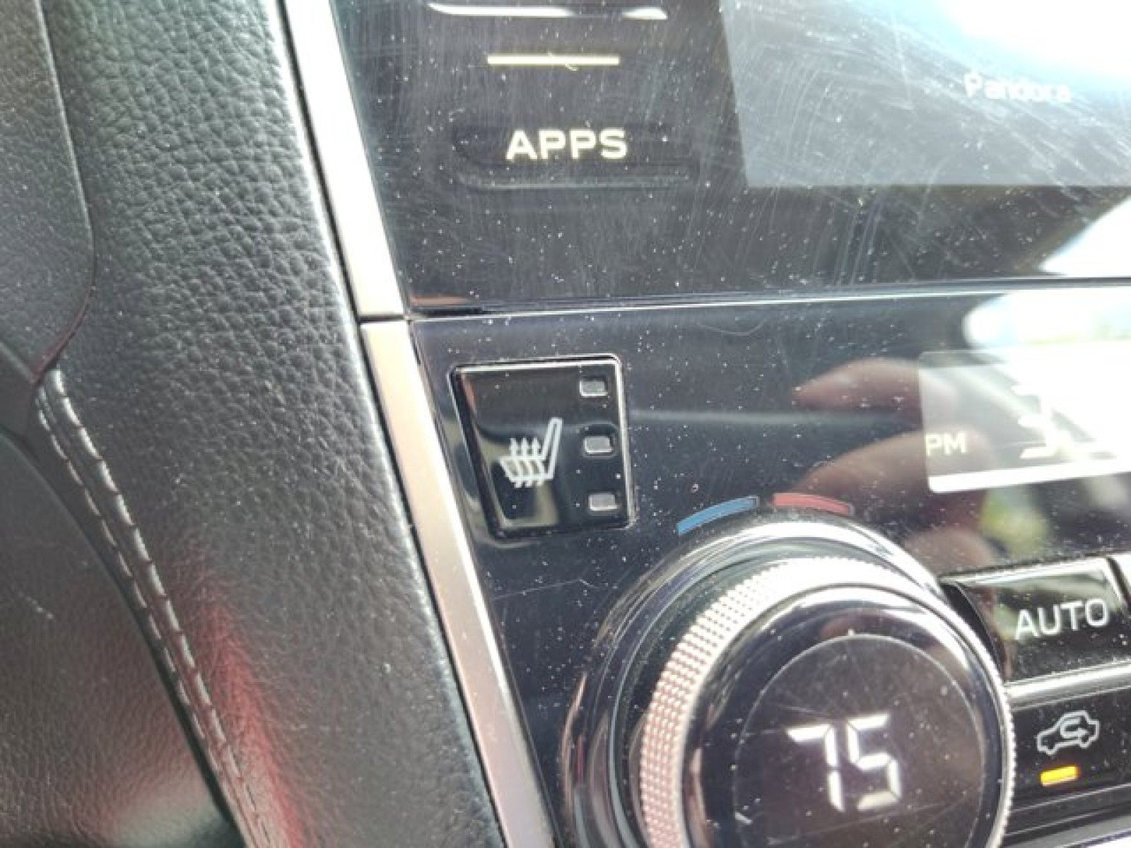 2019 Subaru Outback Premium | Moonroof, Nav