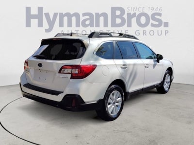 2019 Subaru Outback Premium | Moonroof, Nav