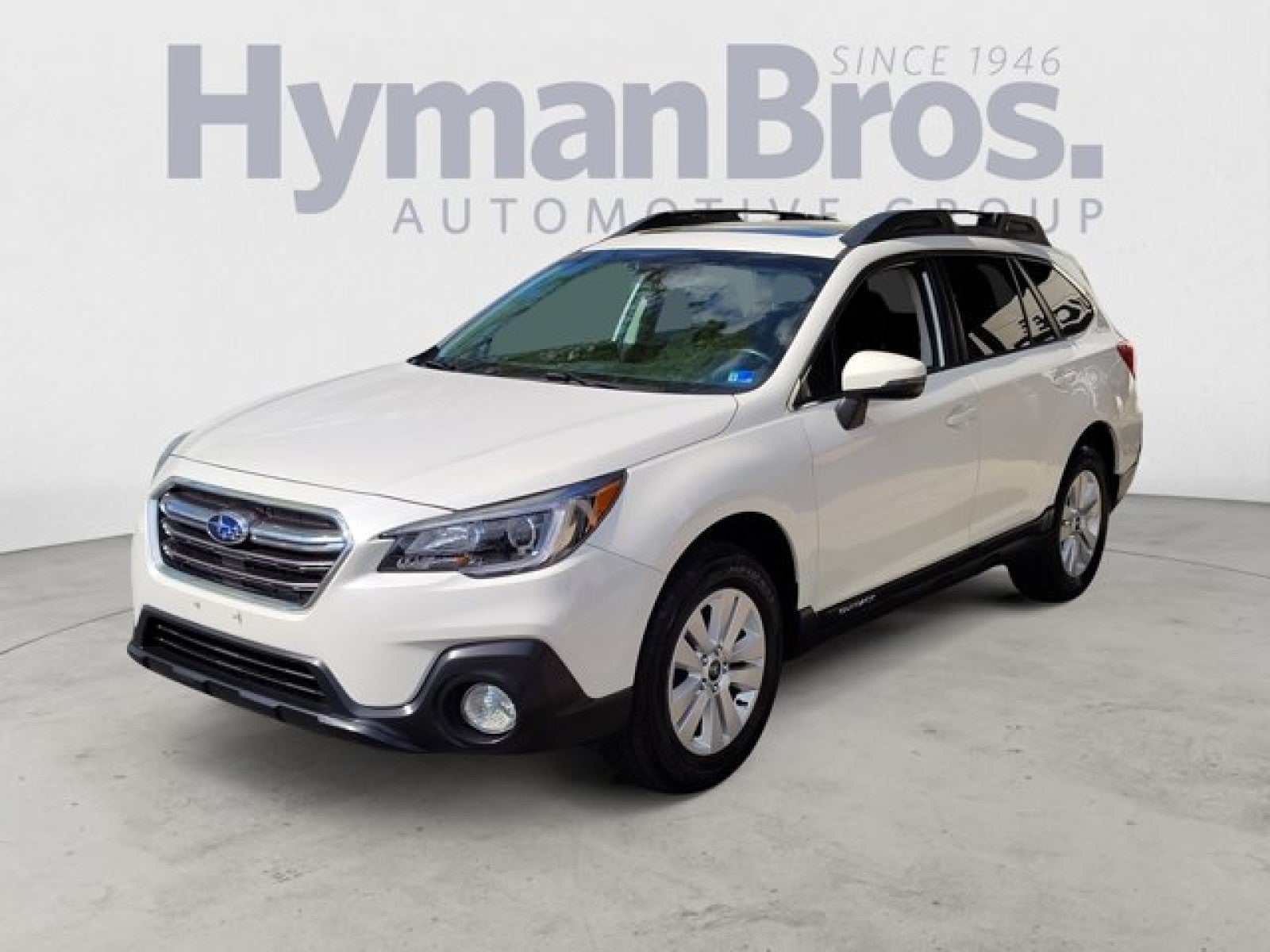 2019 Subaru Outback Premium | Moonroof, Nav
