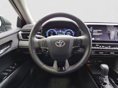 2025 Toyota Camry XLE | Pano Roof