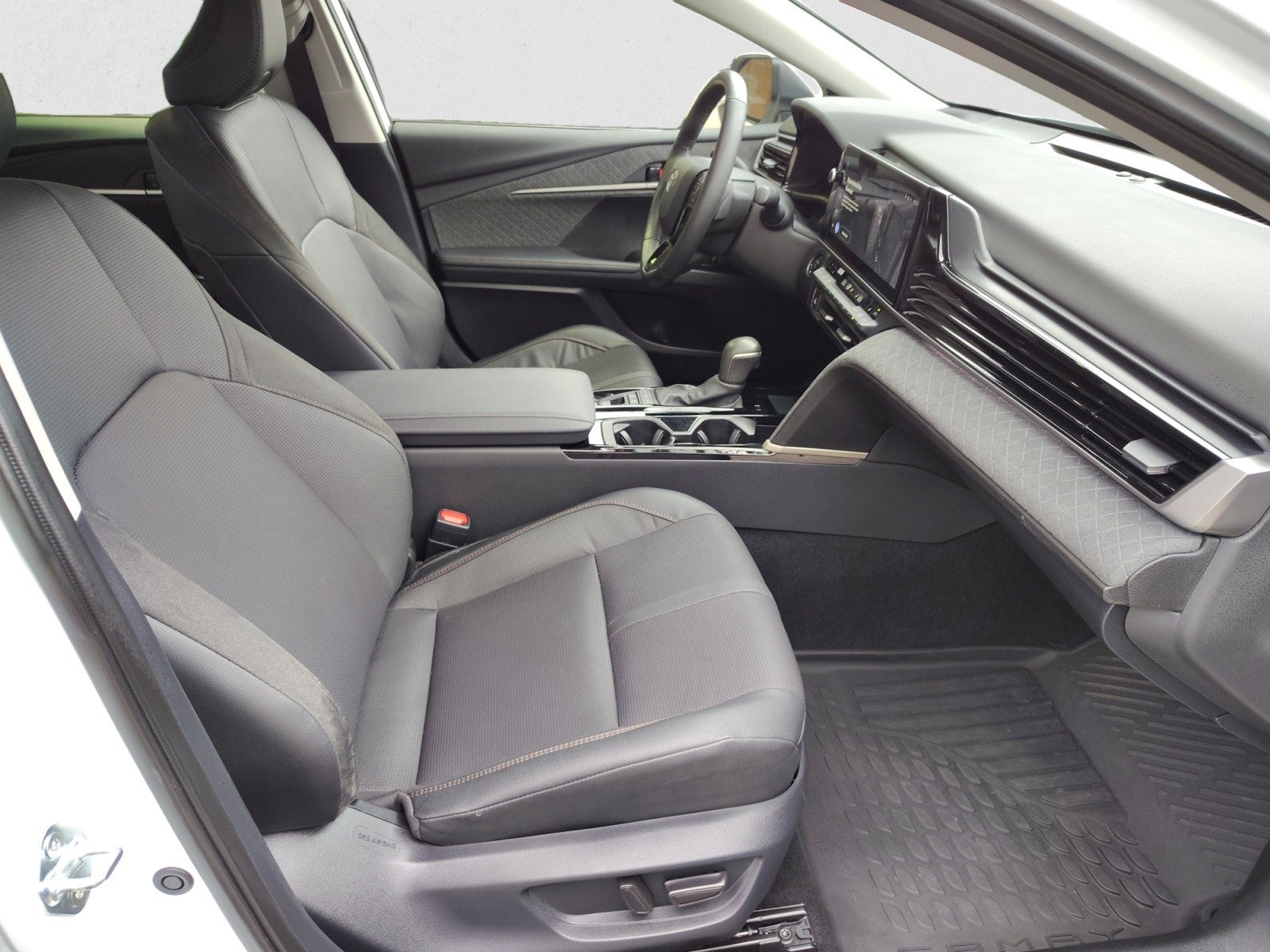 2025 Toyota Camry XLE | Pano Roof