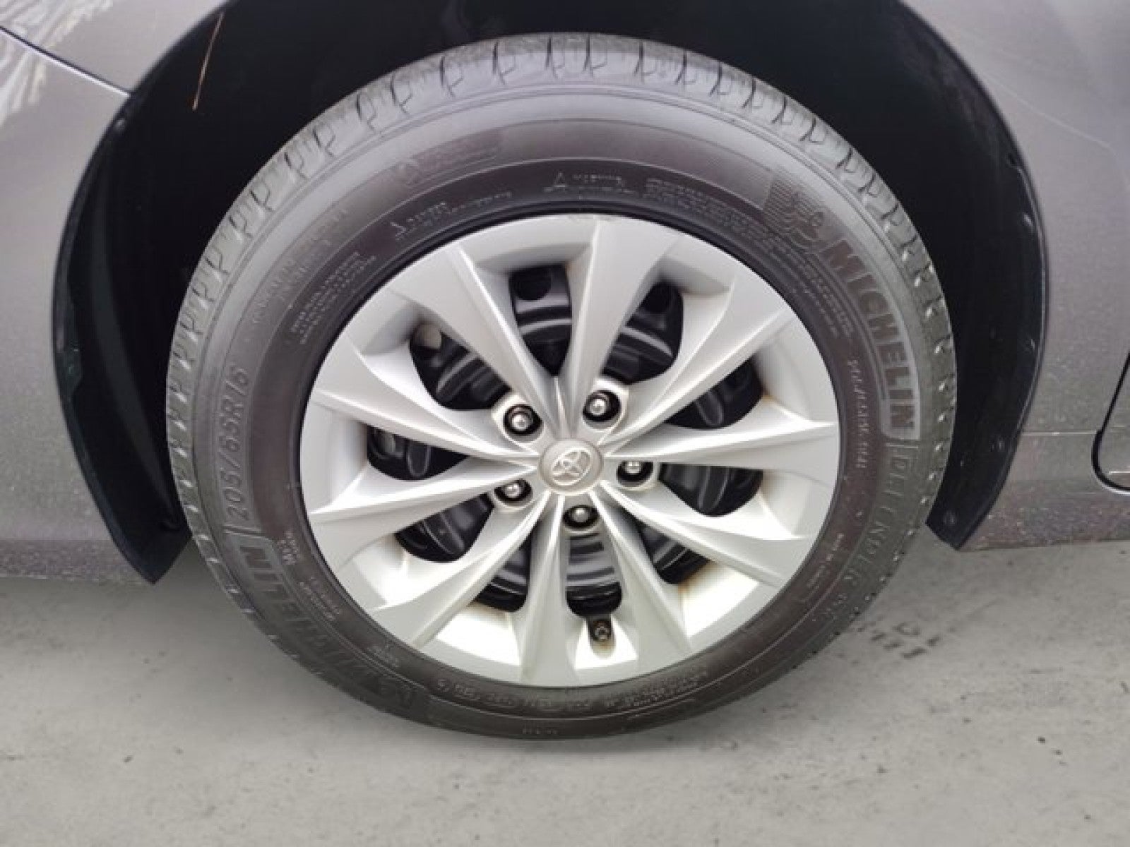 2015 Toyota Camry SE