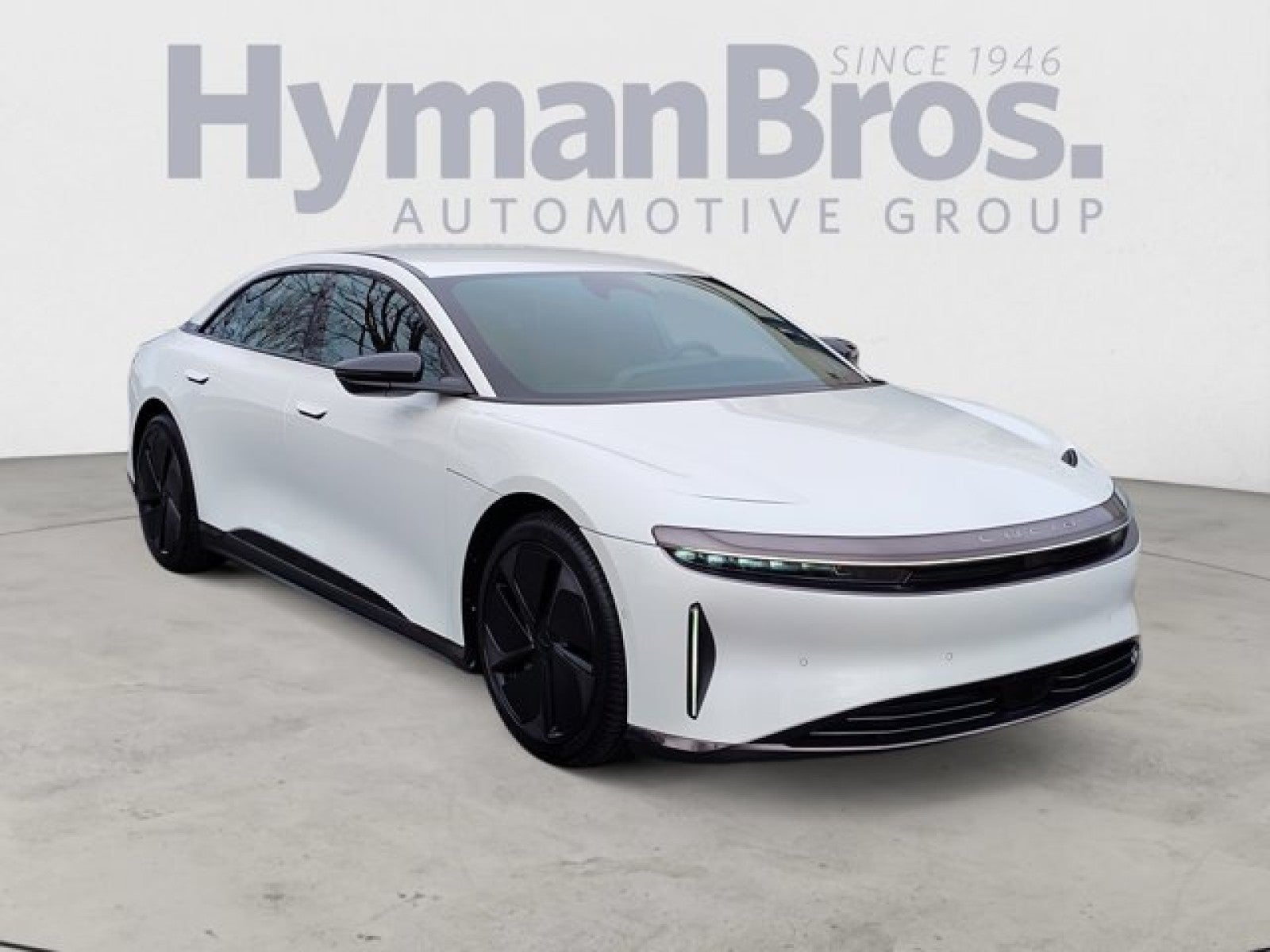 2024 Lucid Air Touring AWD | Tahoe interior, 20 Stealth Wheels