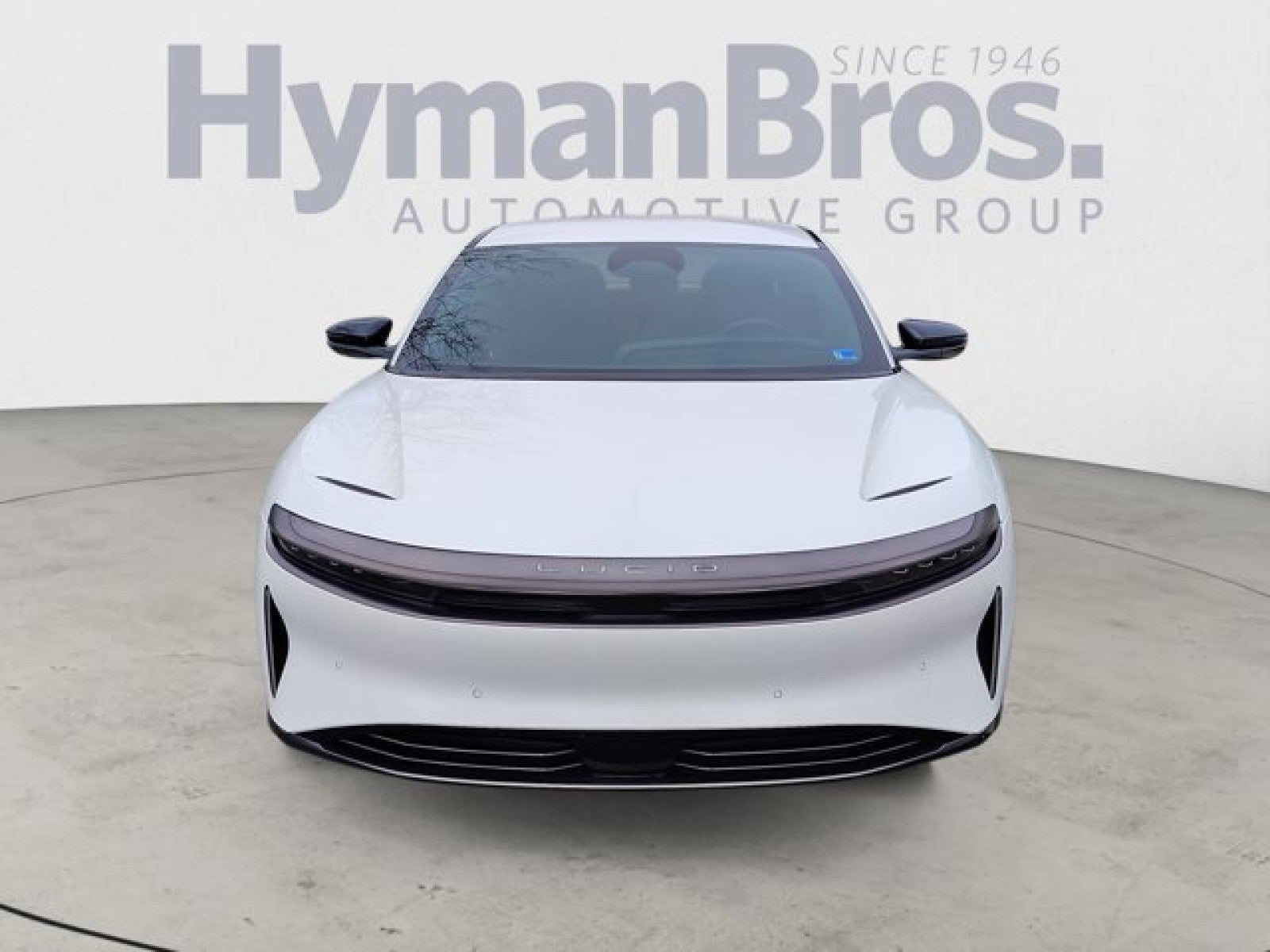 2024 Lucid Air Touring AWD | Tahoe interior, 20 Stealth Wheels