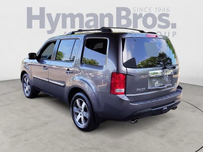 2014 Honda Pilot Touring 4WD | Local One Owner