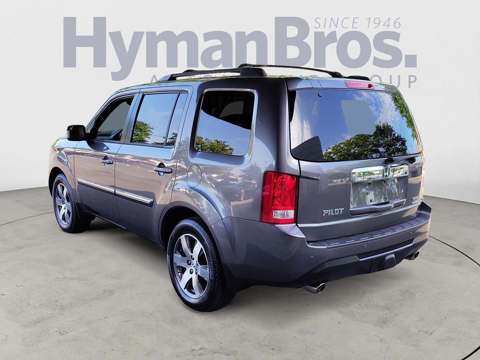 2014 Honda Pilot Touring 4WD | Local One Owner