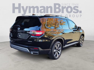 2023 Honda Pilot Touring AWD