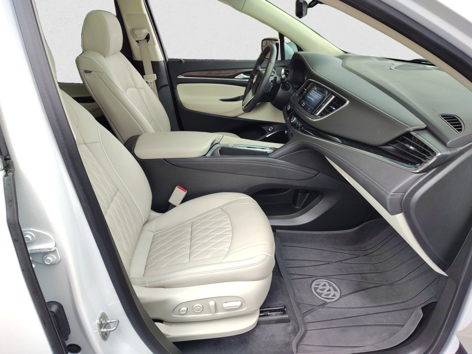 2023 Buick Enclave Avenir AWD | Tech Paclage