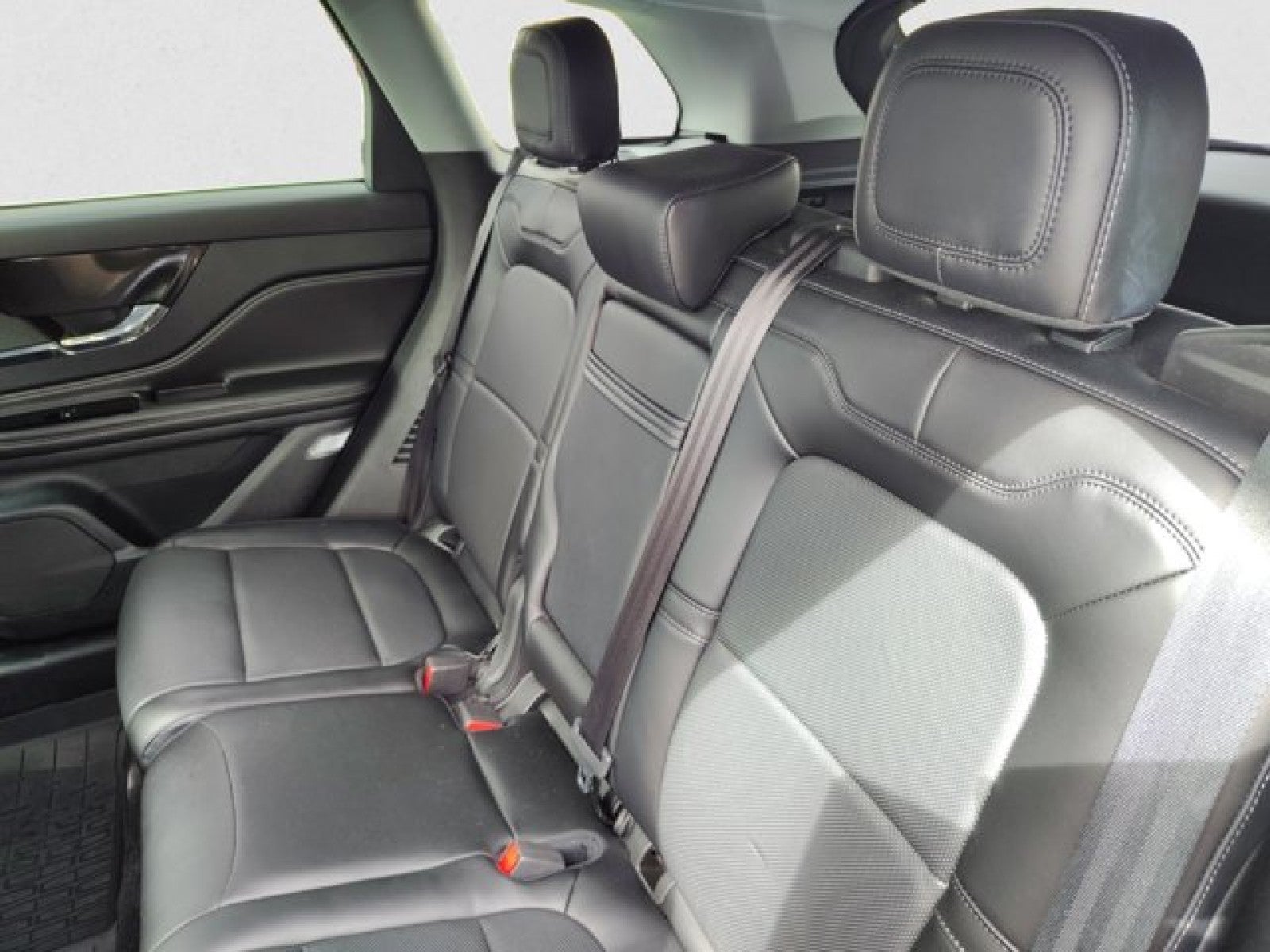 2022 Lincoln Corsair Reserve AWD | Elements, tech, lux, $56k msrp