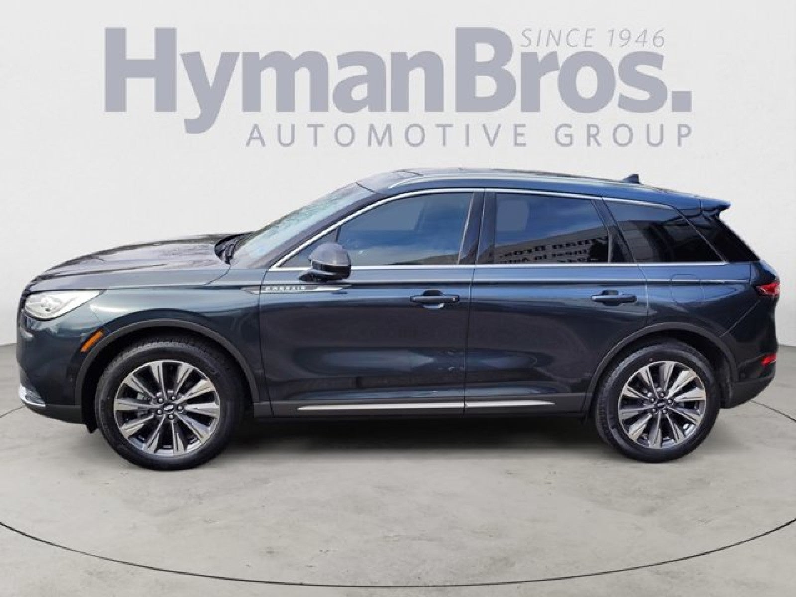 2022 Lincoln Corsair Reserve AWD | Elements, tech, lux, $56k msrp