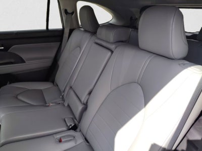 2023 Toyota Highlander XLE AWD