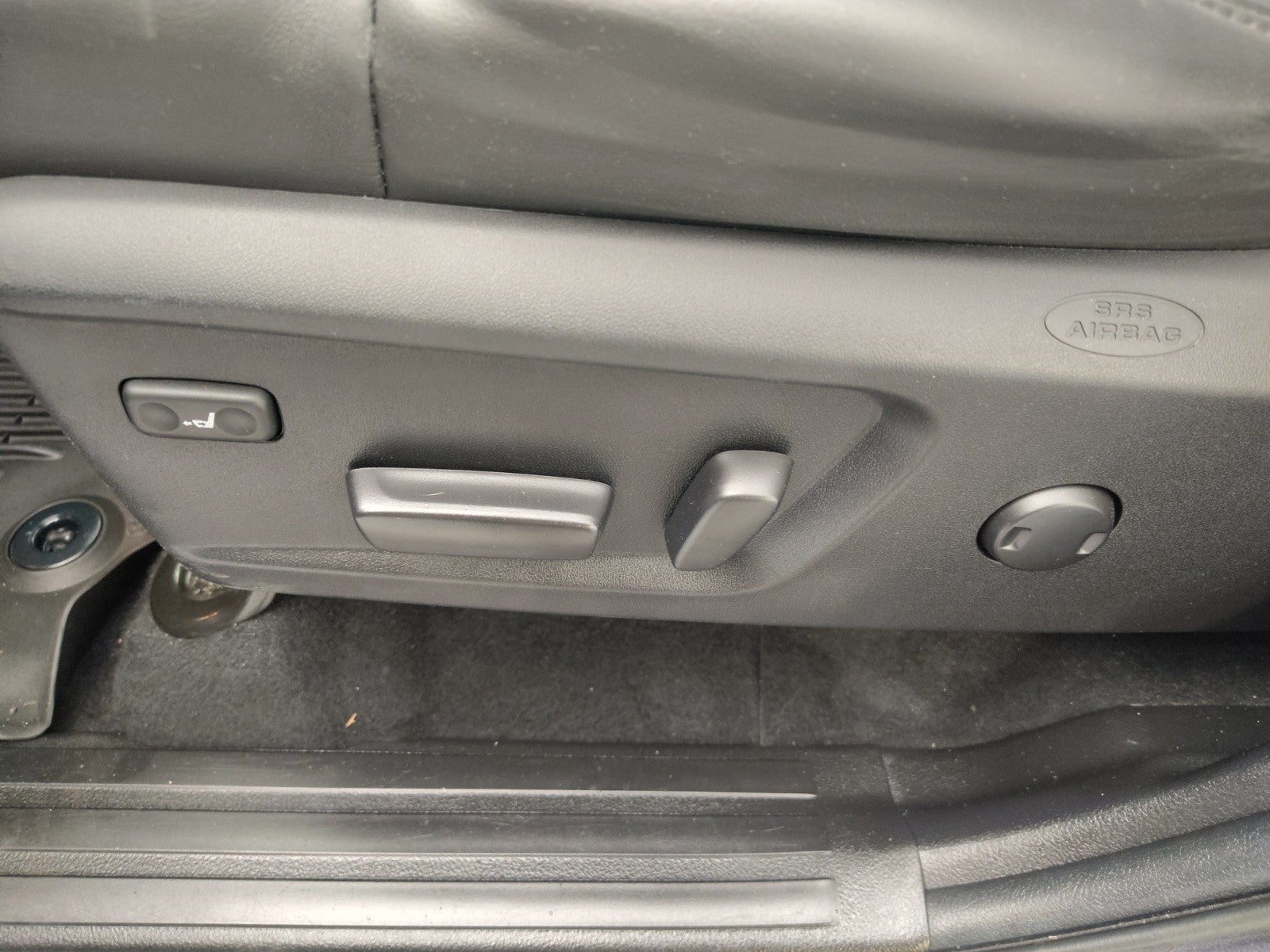 2020 Toyota Tundra 4WD Platinum CrewMax | Moonroof